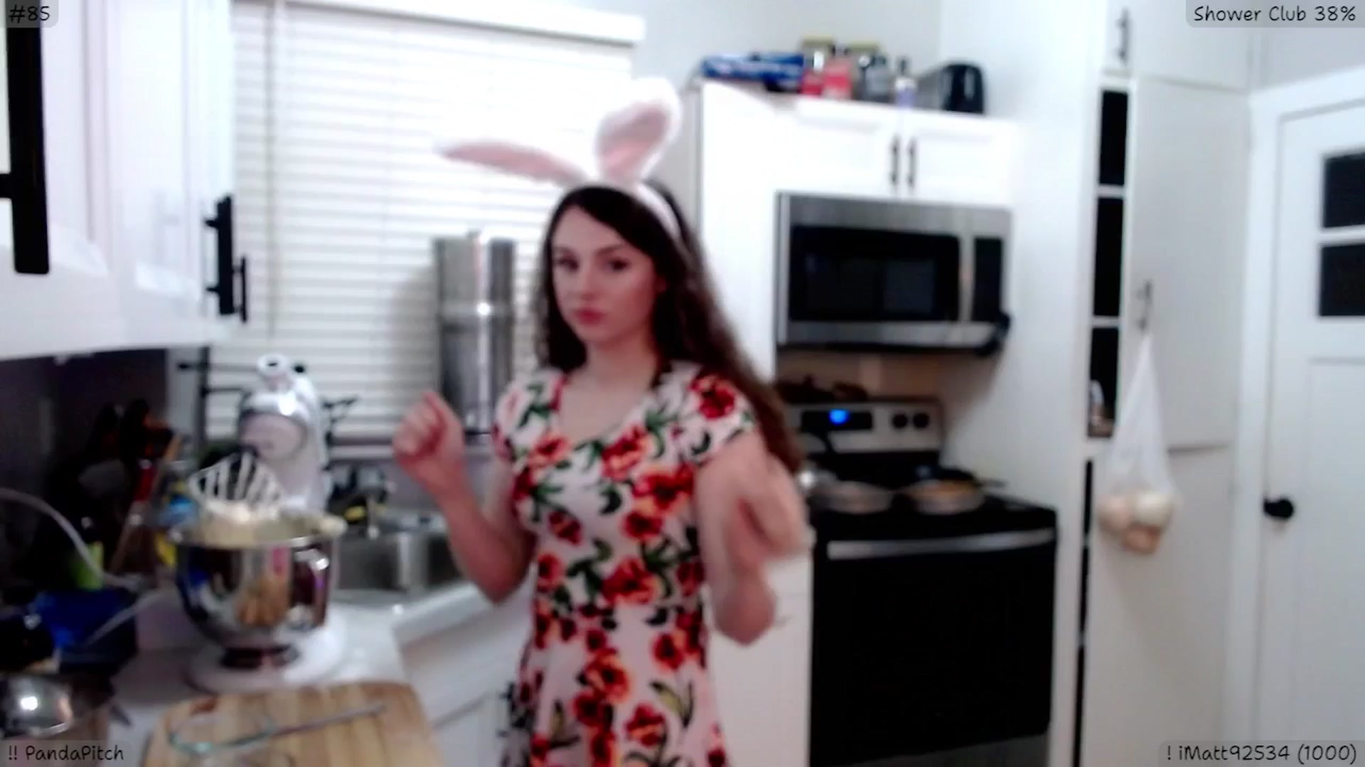 Gallery image thumbnail from ThePeepShow's myfreecams stream on, 04/20/2025, 03:47 image 11 of 20