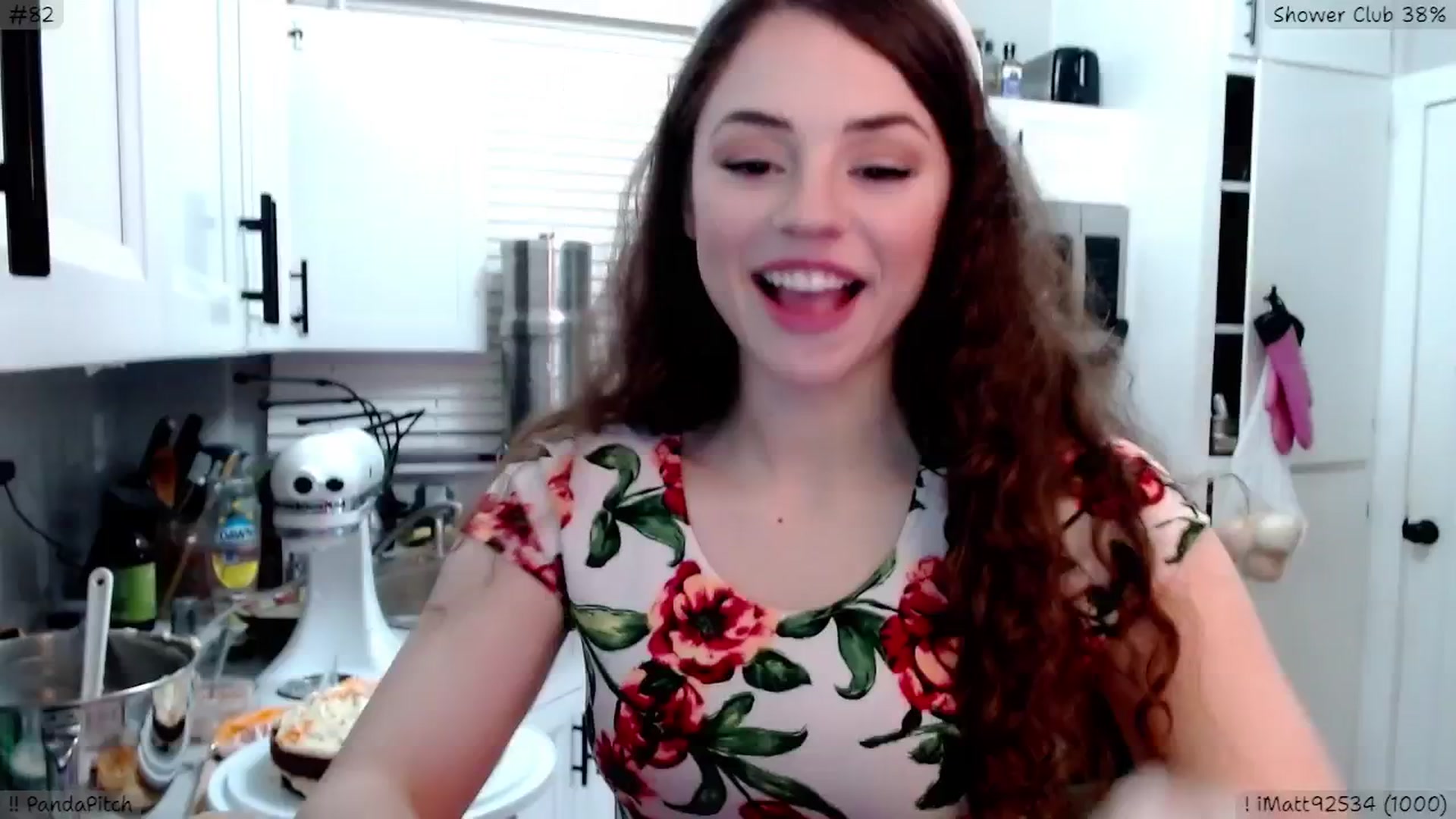 Gallery image thumbnail from ThePeepShow's myfreecams stream on, 04/20/2025, 03:47 image 20 of 20