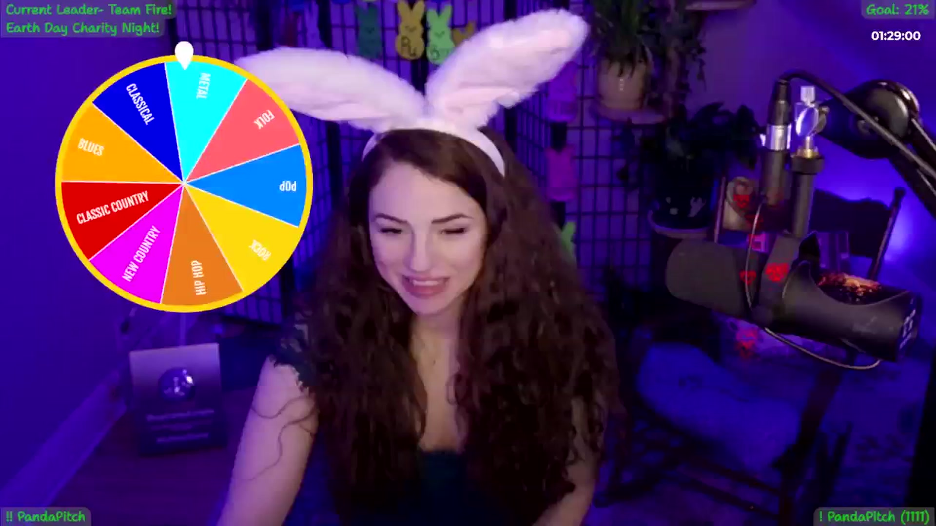 Gallery image thumbnail from ThePeepShow's myfreecams stream on, 04/23/2025, 06:12 image 19 of 20