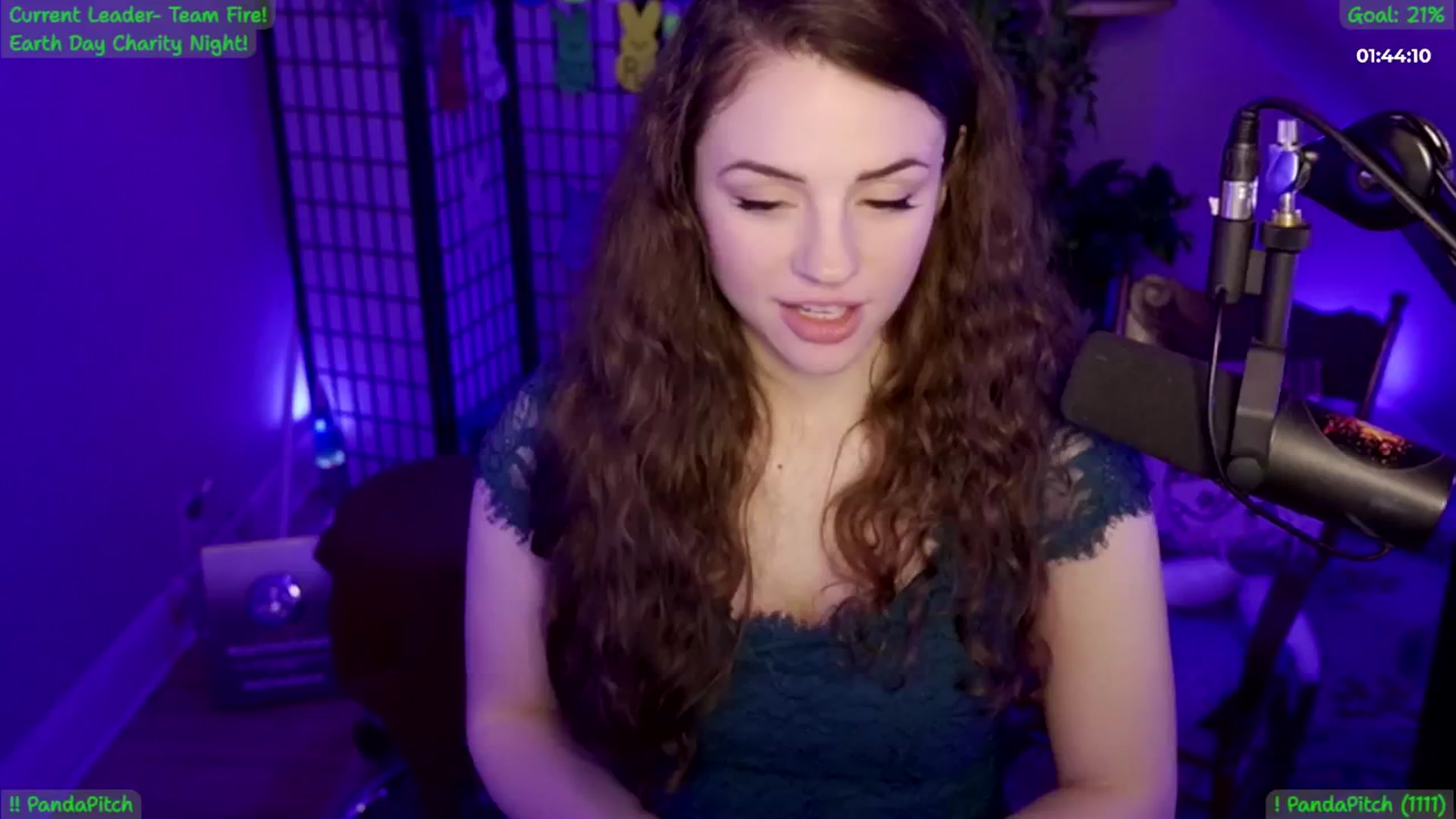 Gallery image thumbnail from ThePeepShow's myfreecams stream on, 04/23/2025, 06:12 image 18 of 20