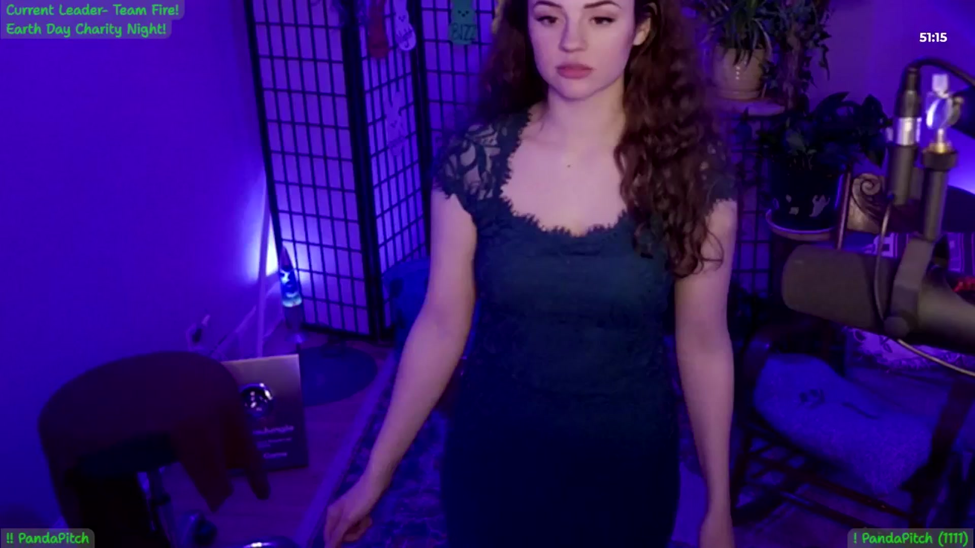 Gallery image thumbnail from ThePeepShow's myfreecams stream on, 04/23/2025, 07:23 image 1 of 20