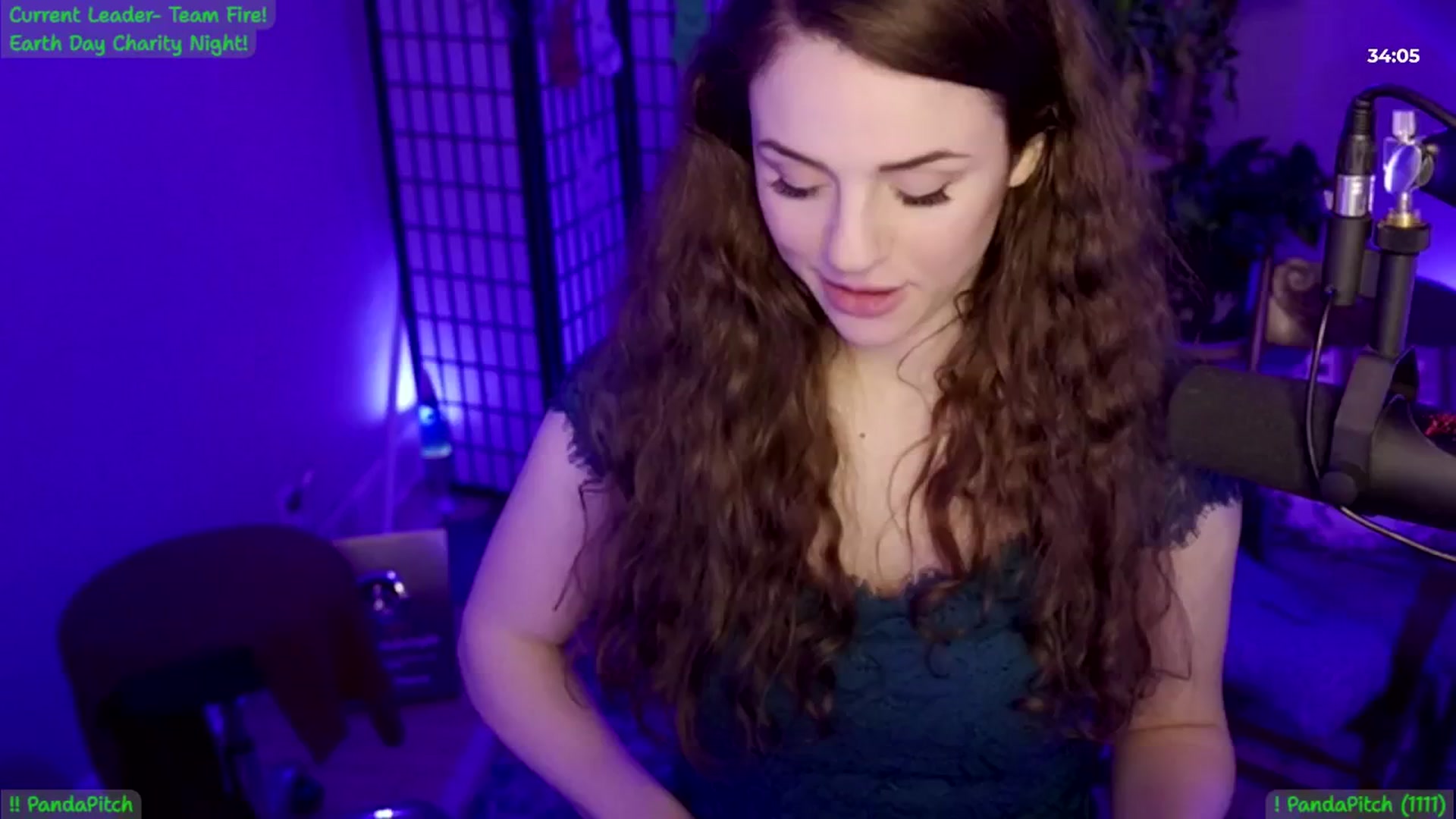 Gallery image thumbnail from ThePeepShow's myfreecams stream on, 04/23/2025, 07:23 image 6 of 20