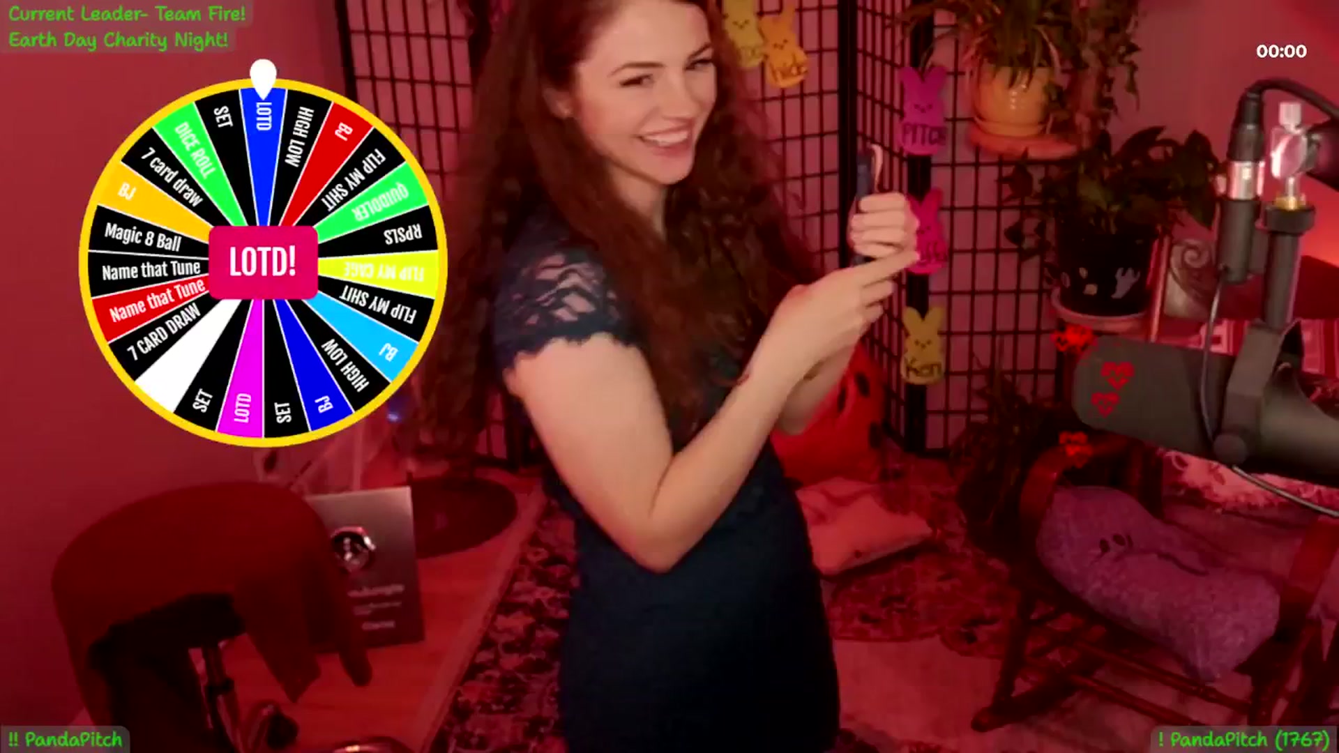 Gallery image thumbnail from ThePeepShow's myfreecams stream on, 04/23/2025, 07:23 image 16 of 20
