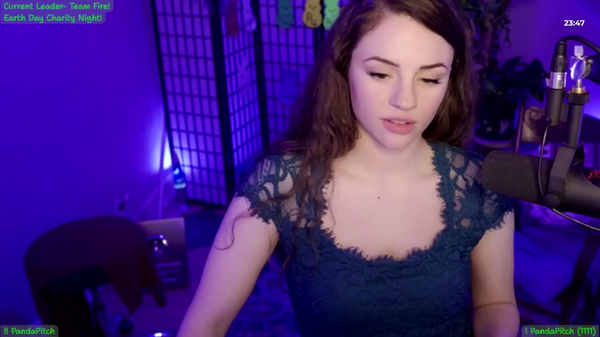 Gallery image thumbnail from ThePeepShow's myfreecams stream on, 04/23/2025, 07:23 image 9 of 20