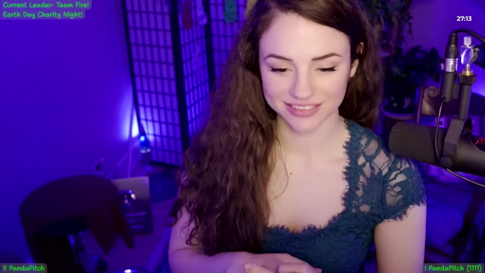 Gallery image thumbnail from ThePeepShow's myfreecams stream on, 04/23/2025, 07:23 image 8 of 20