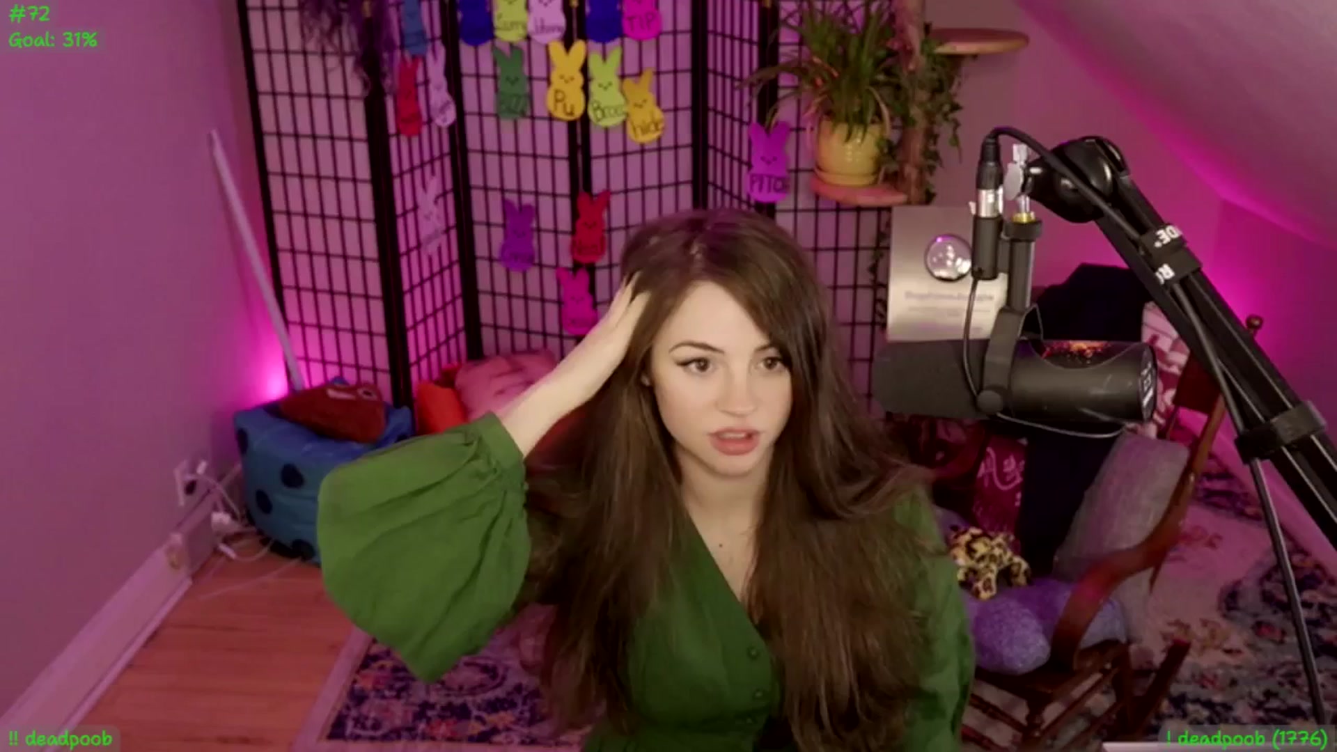 Gallery image thumbnail from ThePeepShow's myfreecams stream on, 04/24/2025, 07:31 image 16 of 20