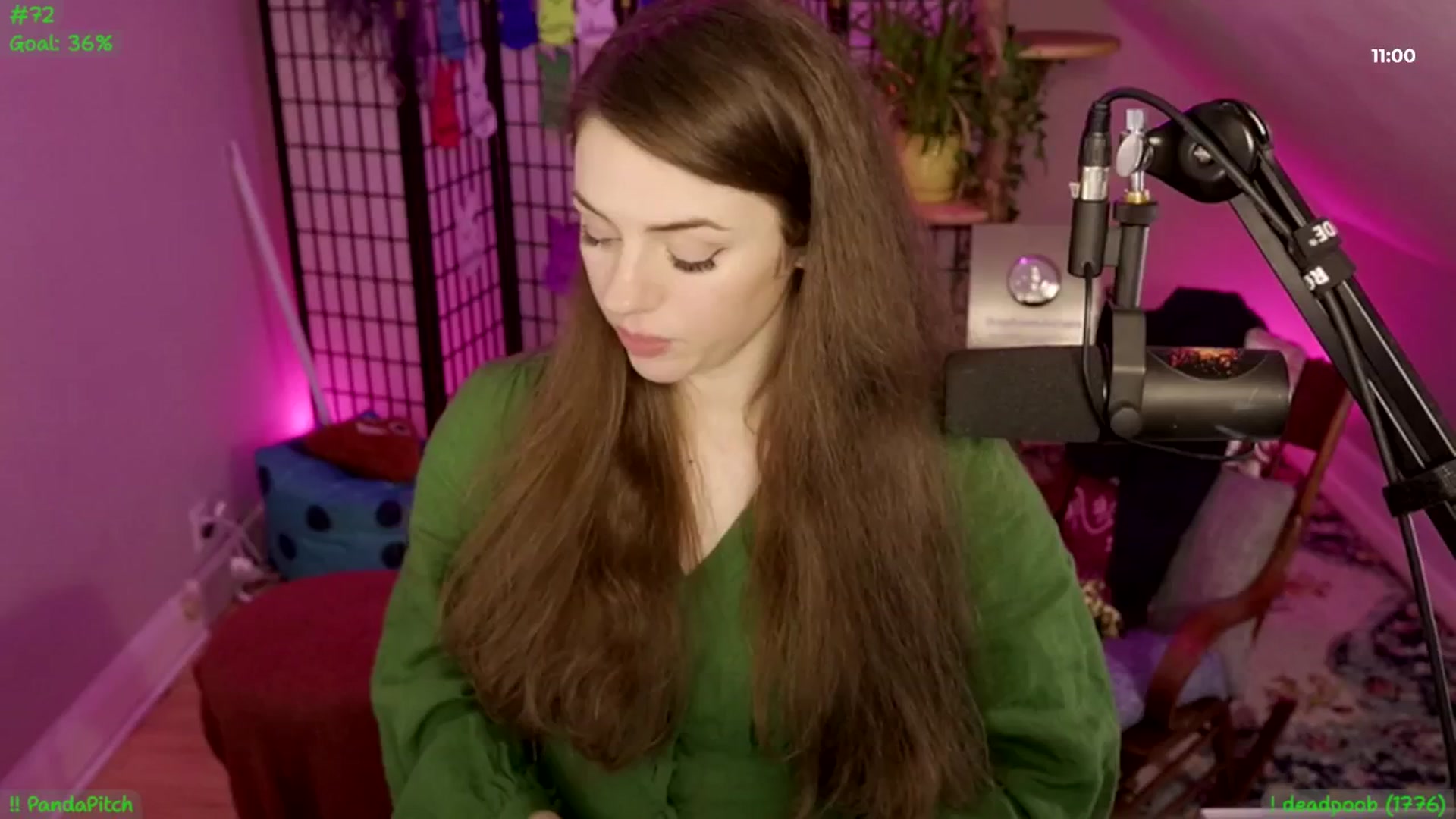 Gallery image thumbnail from ThePeepShow's myfreecams stream on, 04/24/2025, 07:46 image 8 of 20