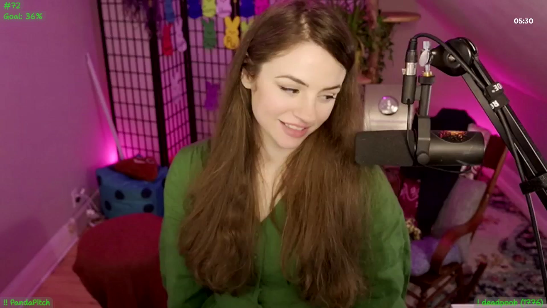 Gallery image thumbnail from ThePeepShow's myfreecams stream on, 04/24/2025, 07:46 image 14 of 20
