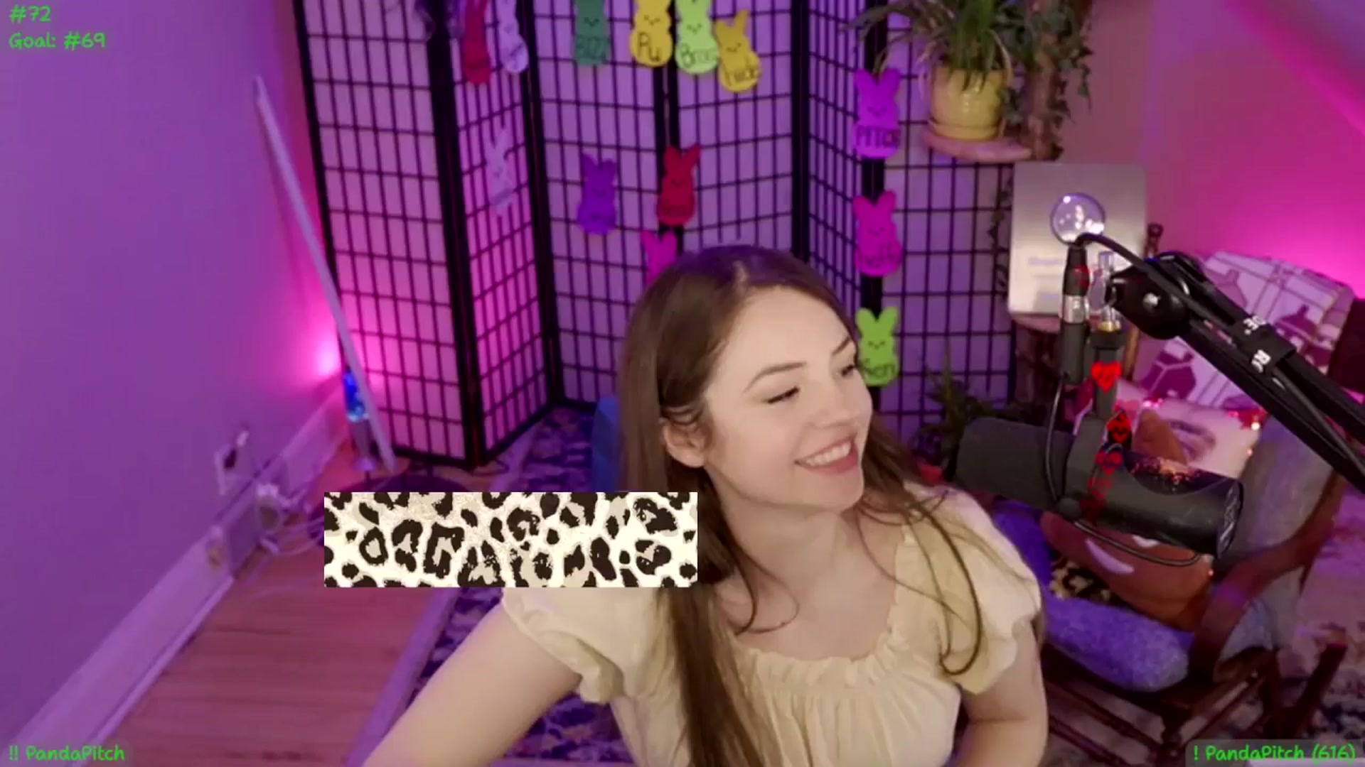 Gallery image thumbnail from ThePeepShow's myfreecams stream on, 04/25/2025, 07:55 image 20 of 20