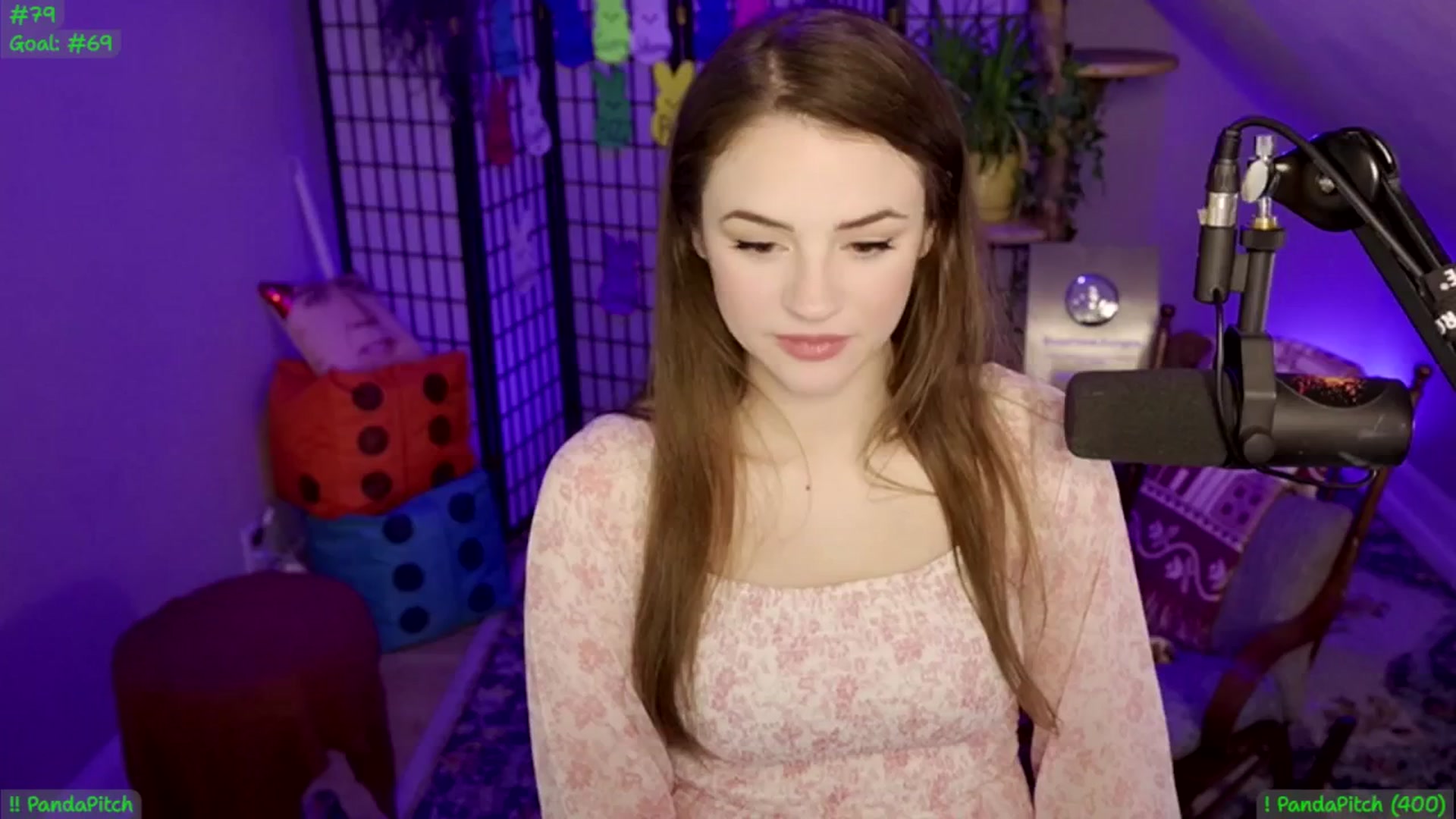Gallery image thumbnail from ThePeepShow's myfreecams stream on, 04/26/2025, 08:21 image 1 of 20