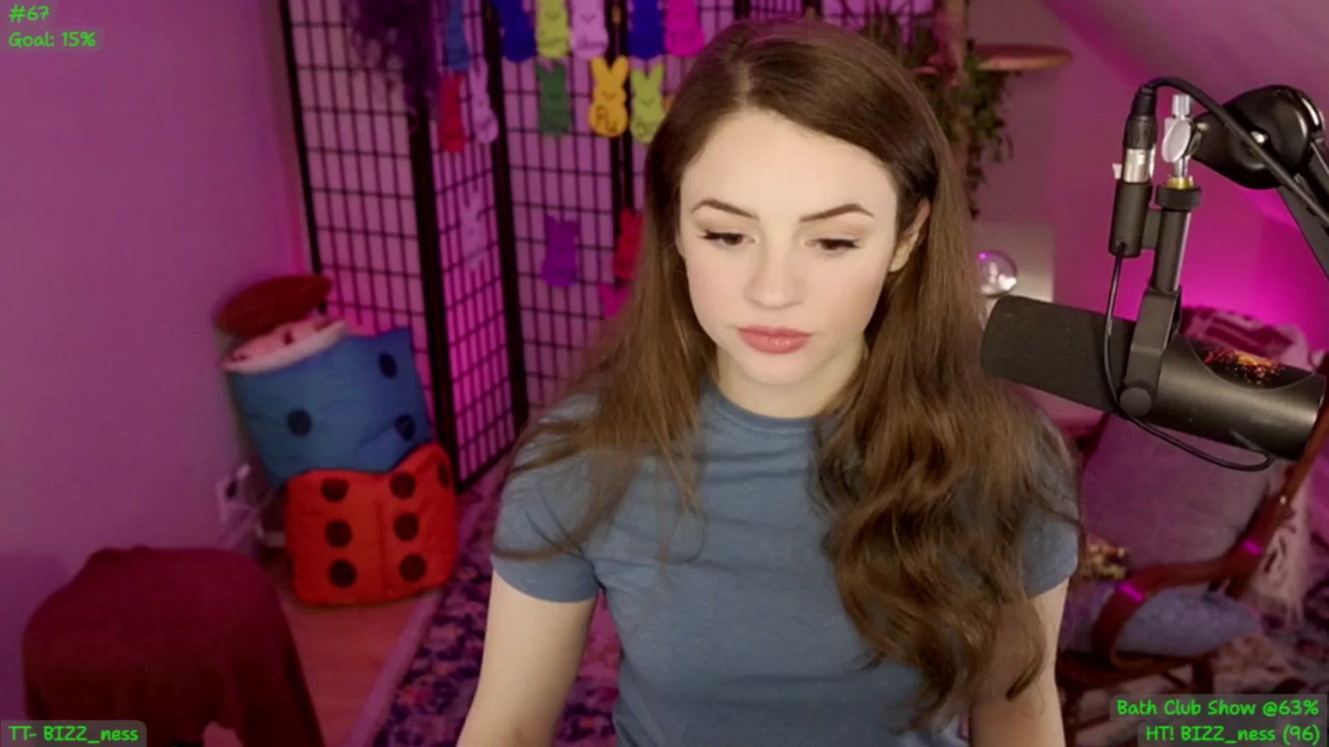 Gallery image thumbnail from ThePeepShow's myfreecams stream on, 04/29/2025, 03:51 image 17 of 20