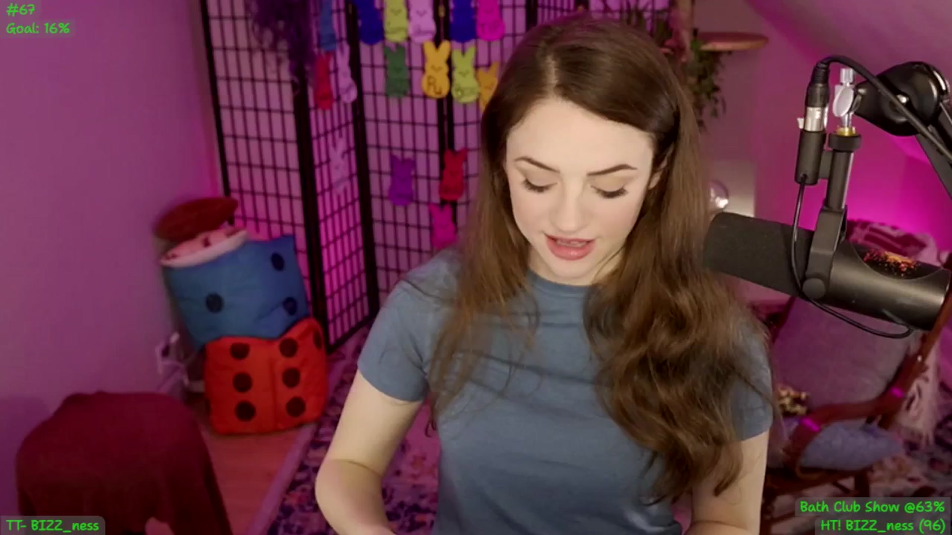 Gallery image thumbnail from ThePeepShow's myfreecams stream on, 04/29/2025, 03:51 image 19 of 20