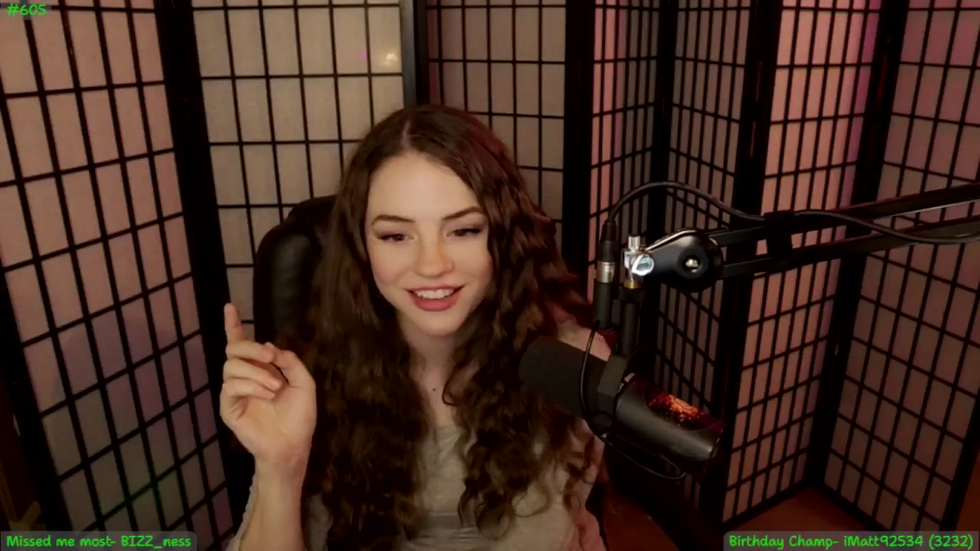 Gallery image thumbnail from ThePeepShow's myfreecams stream on, 07/27/2025, 06:35 image 17 of 20