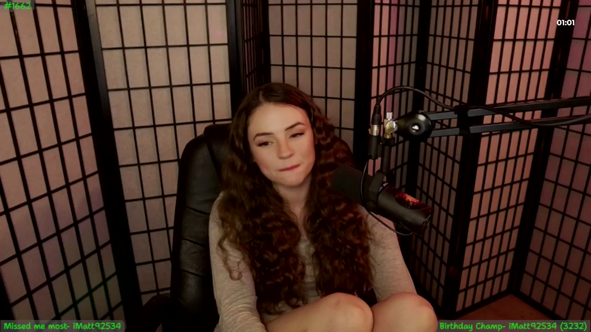 Gallery image thumbnail from ThePeepShow's myfreecams stream on, 07/27/2025, 06:35 image 10 of 20