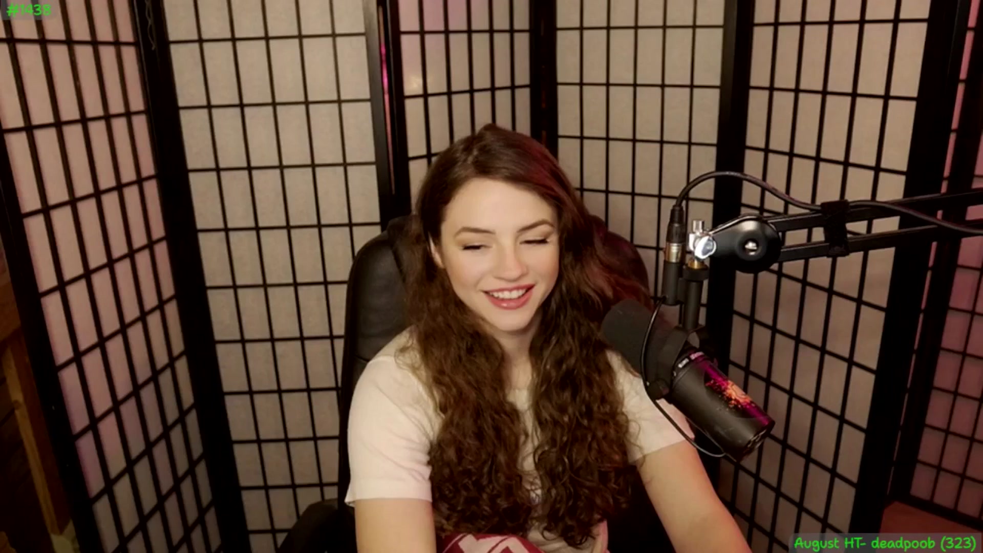Gallery image thumbnail from ThePeepShow's myfreecams stream on, 08/02/2025, 04:05 image 3 of 20