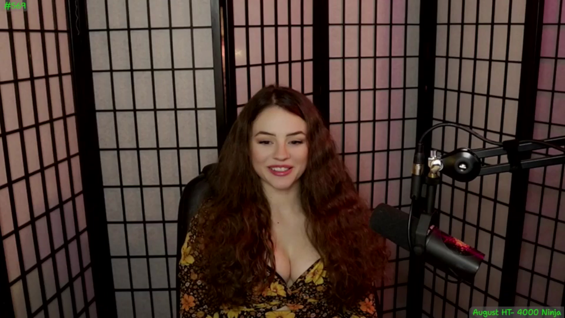 Gallery image thumbnail from ThePeepShow's myfreecams stream on, 08/03/2025, 05:21 image 5 of 20