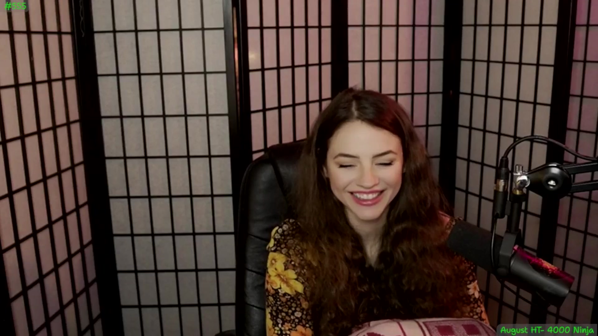 Gallery image thumbnail from ThePeepShow's myfreecams stream on, 08/03/2025, 05:21 image 12 of 20