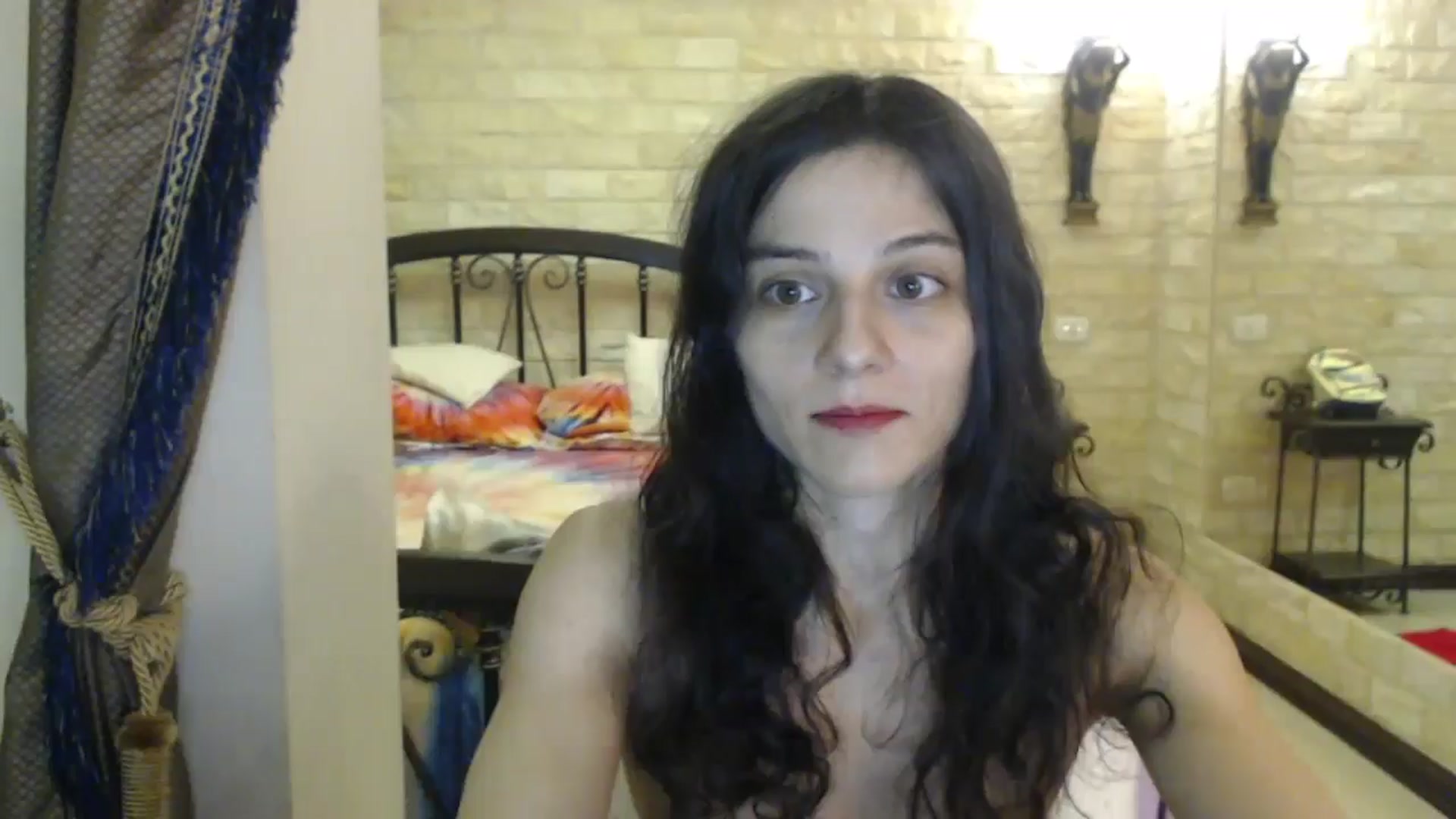 Gallery image thumbnail from ThePerfectNam's myfreecams stream on, 11/28/2024, 06:40 image 10 of 20