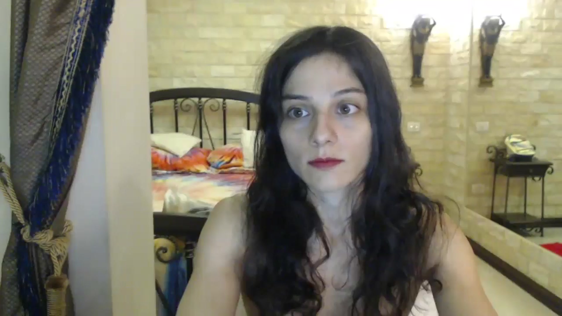Gallery image thumbnail from ThePerfectNam's myfreecams stream on, 11/28/2024, 06:40 image 9 of 20