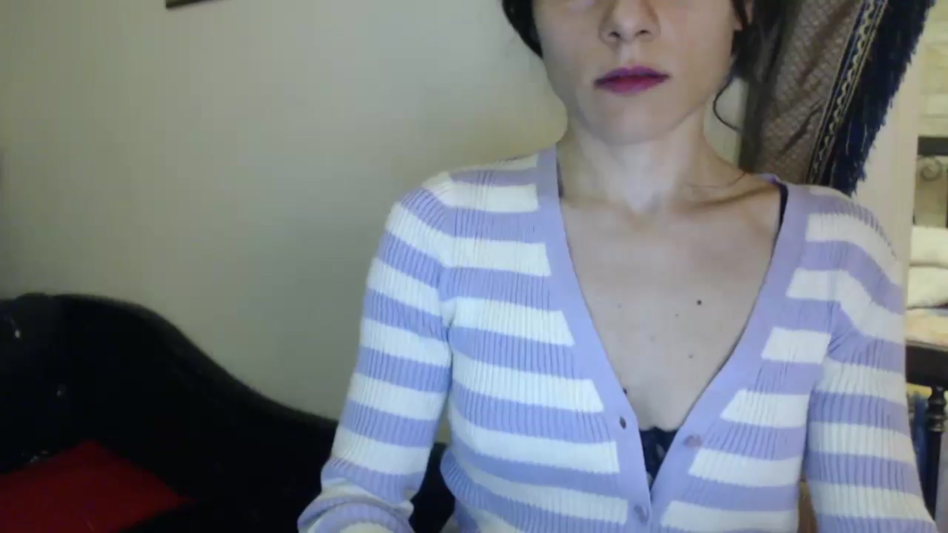 Gallery image thumbnail from ThePerfectNam's myfreecams stream on, 12/01/2024, 03:00 image 5 of 20