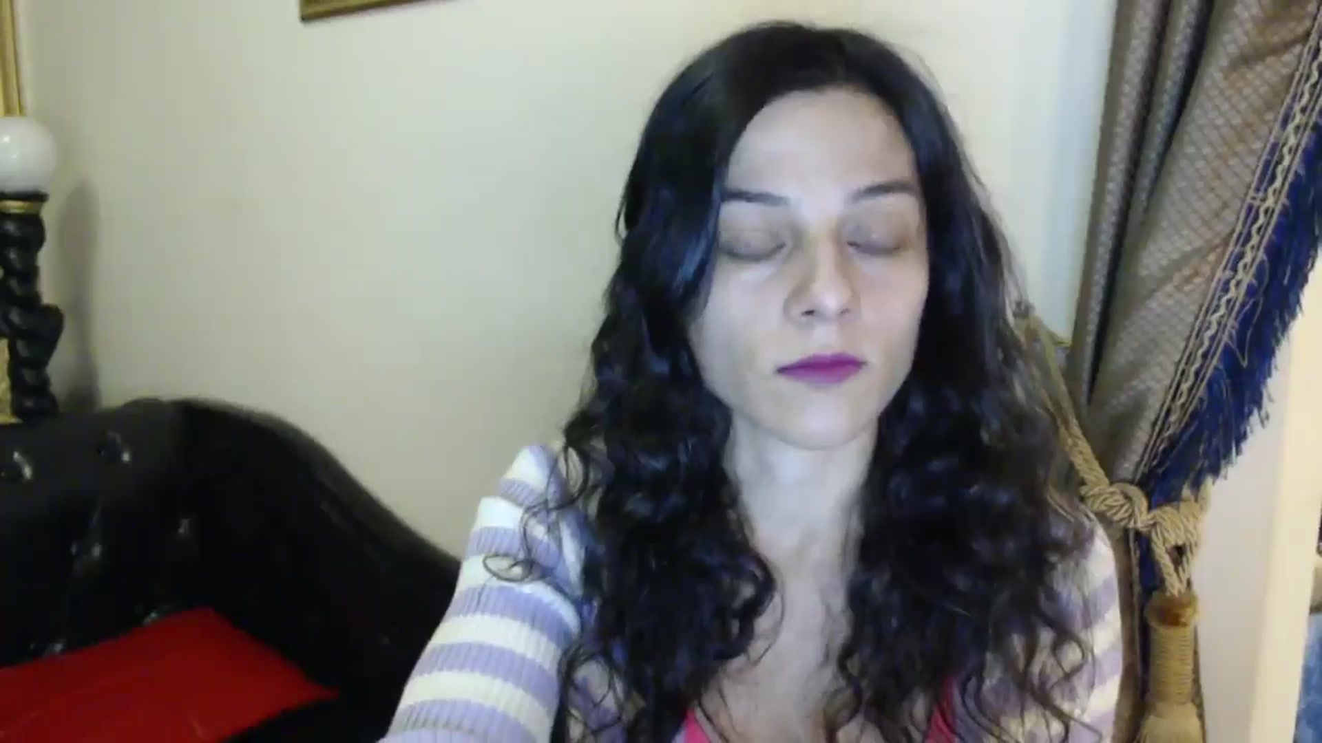 Gallery image thumbnail from ThePerfectNam's myfreecams stream on, 12/02/2024, 04:15 image 15 of 20
