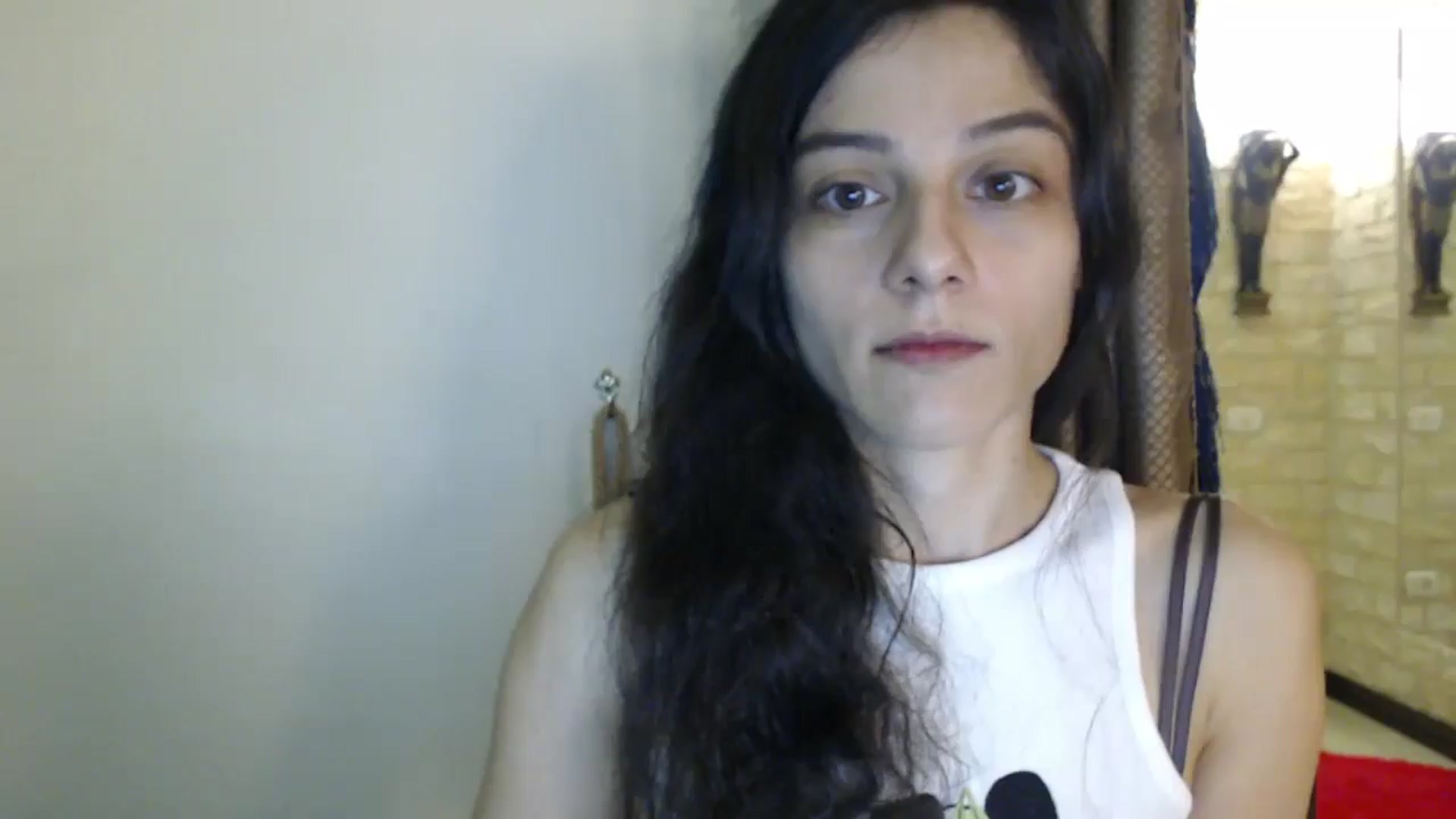 Gallery image thumbnail from ThePerfectNam's myfreecams stream on, 12/09/2024, 05:29 image 7 of 20