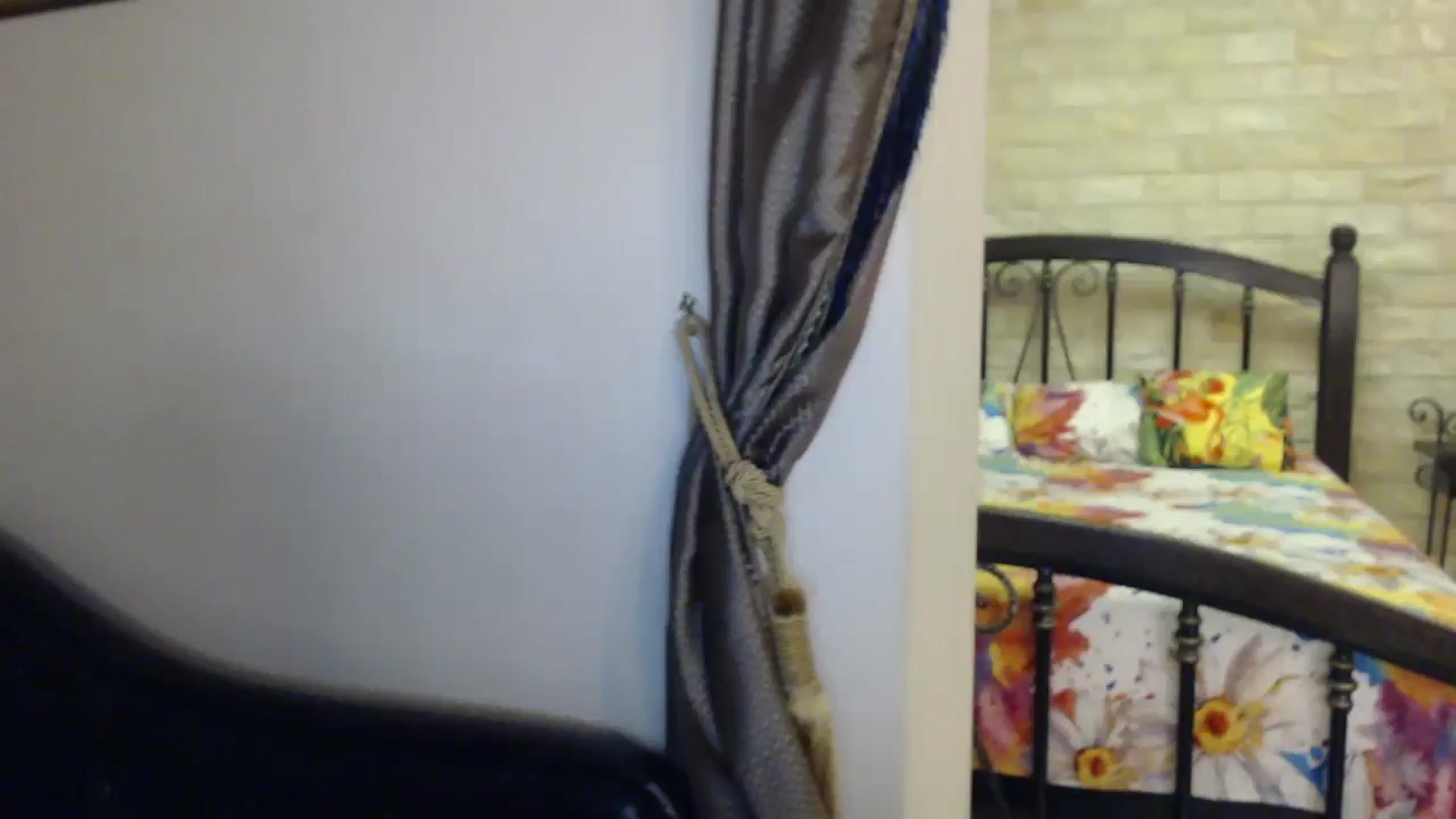Gallery image thumbnail from ThePerfectNam's myfreecams stream on, 12/10/2024, 03:44 image 2 of 20
