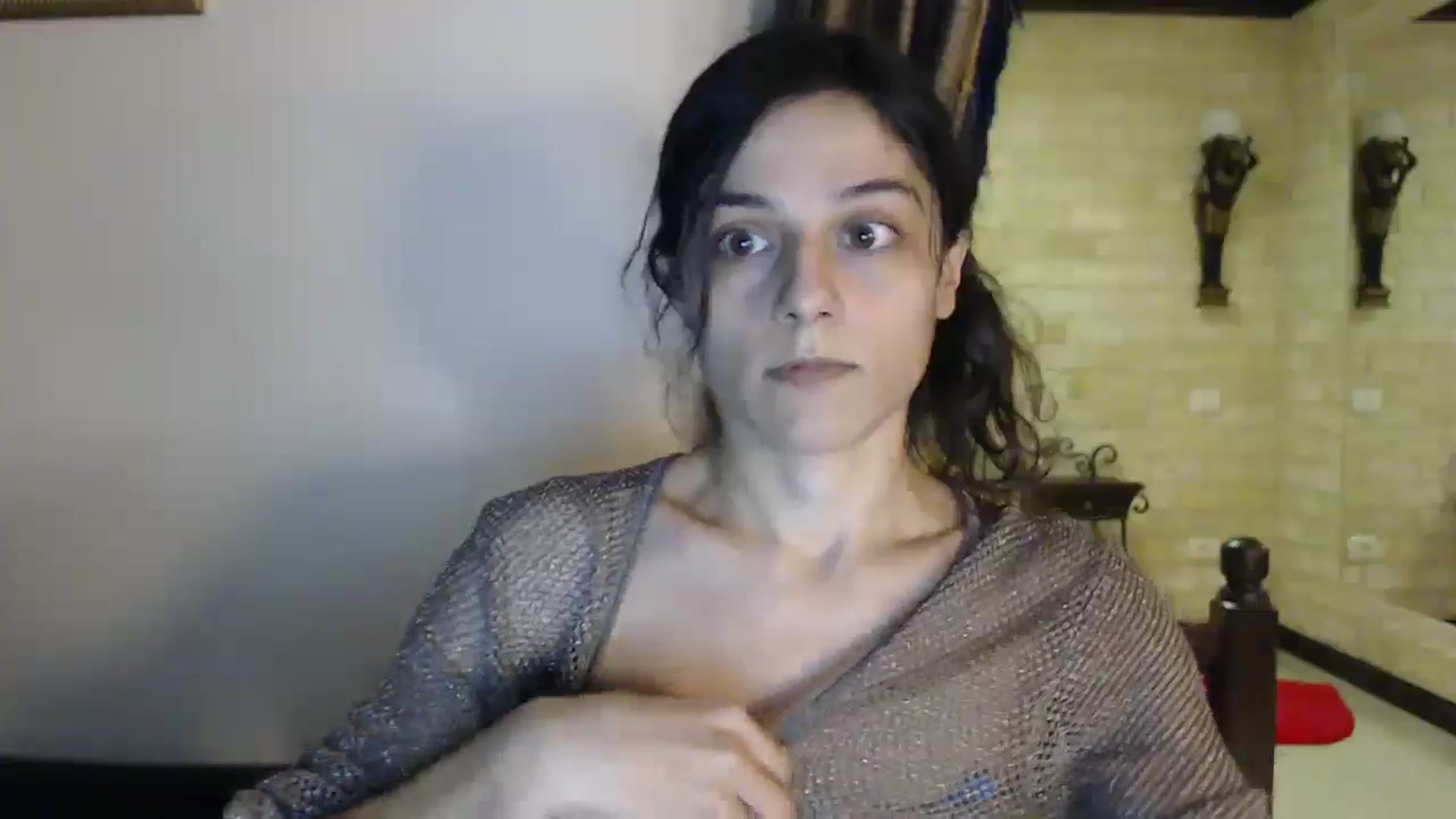 Gallery image thumbnail from ThePerfectNam's myfreecams stream on, 12/13/2024, 04:19 image 11 of 20