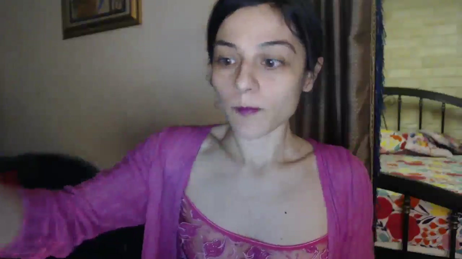 Gallery image thumbnail from ThePerfectNam's myfreecams stream on, 12/16/2024, 03:14 image 6 of 20