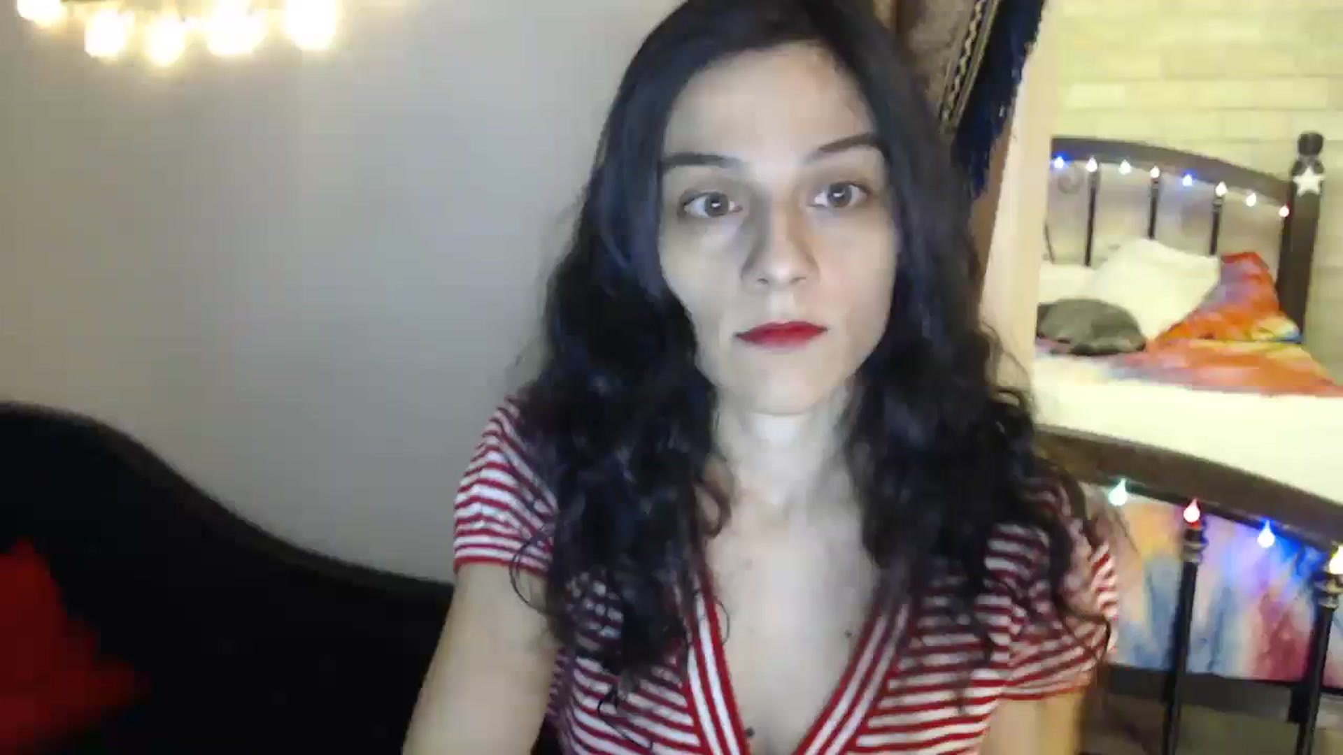 Gallery image thumbnail from ThePerfectNam's myfreecams stream on, 12/22/2024, 04:43 image 1 of 20