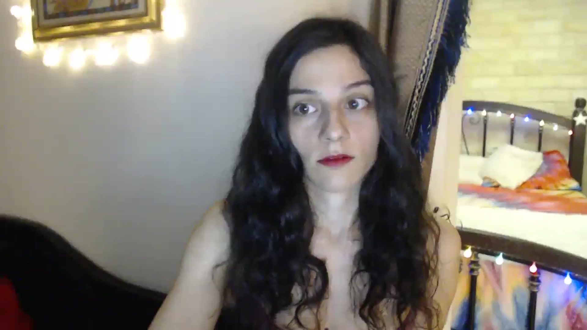 Gallery image thumbnail from ThePerfectNam's myfreecams stream on, 12/22/2024, 04:43 image 19 of 20