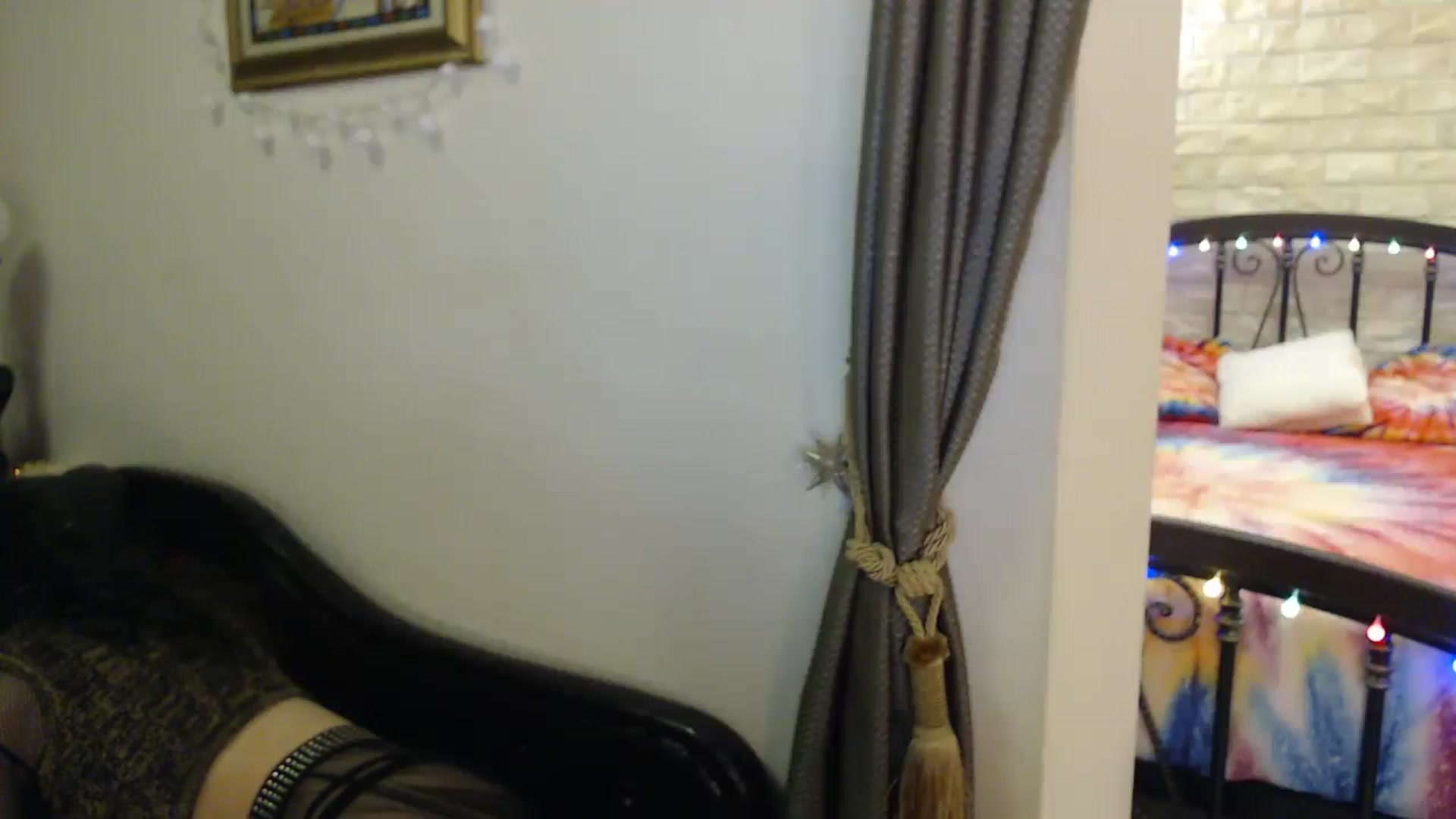 Gallery image thumbnail from ThePerfectNam's myfreecams stream on, 12/23/2024, 02:35 image 12 of 20