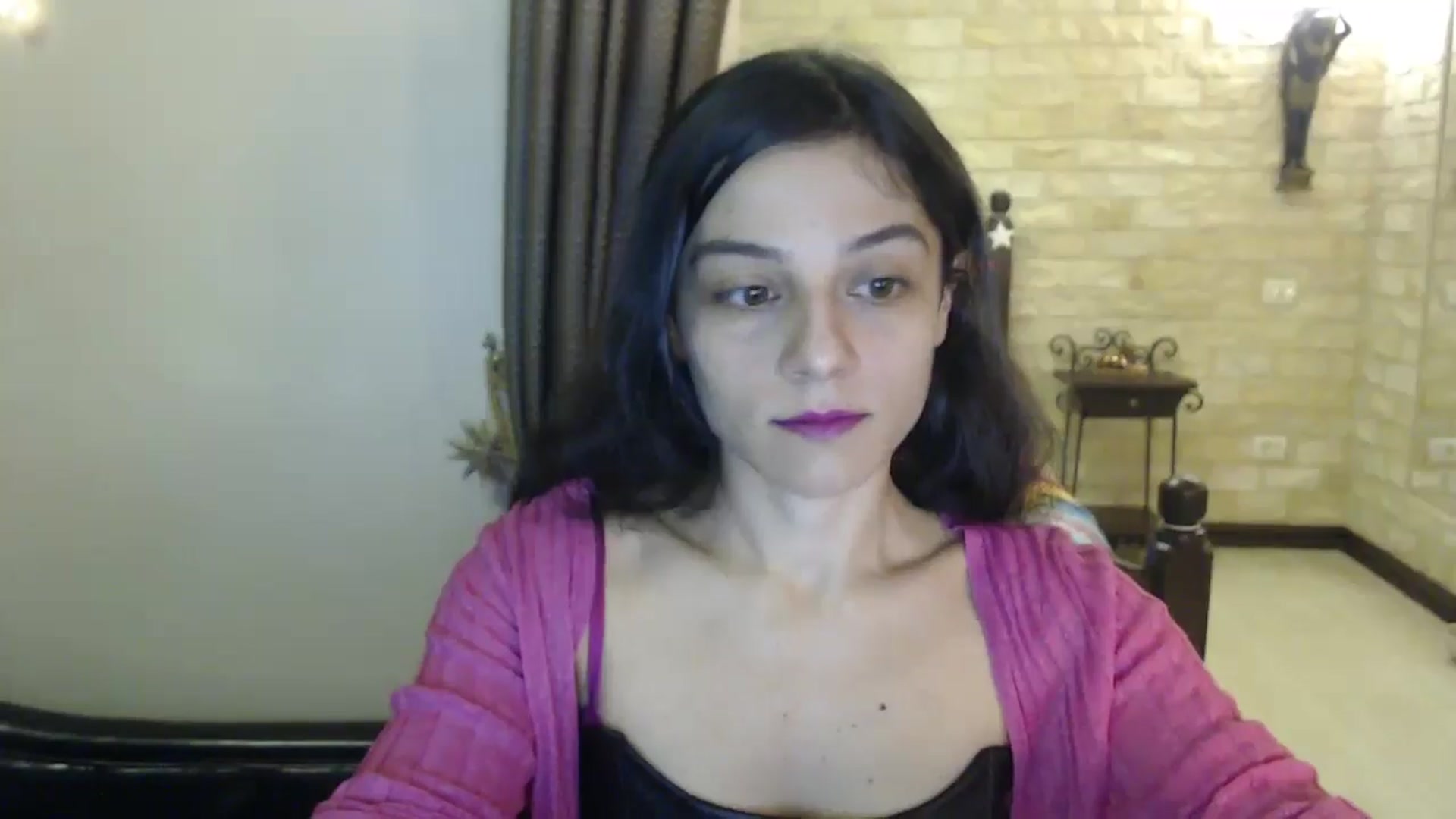 Gallery image thumbnail from ThePerfectNam's myfreecams stream on, 12/24/2024, 04:02 image 2 of 20