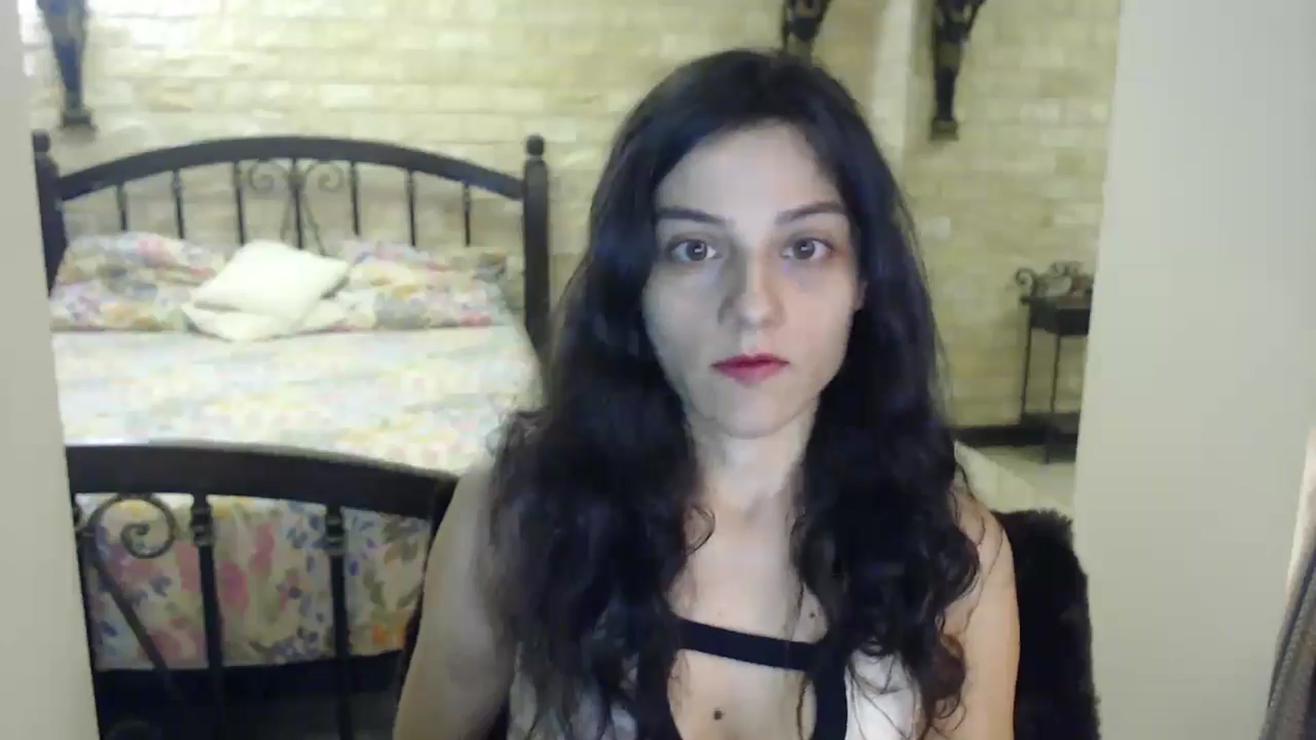 Gallery image thumbnail from ThePerfectNam's myfreecams stream on, 01/06/2025, 02:32 image 6 of 20
