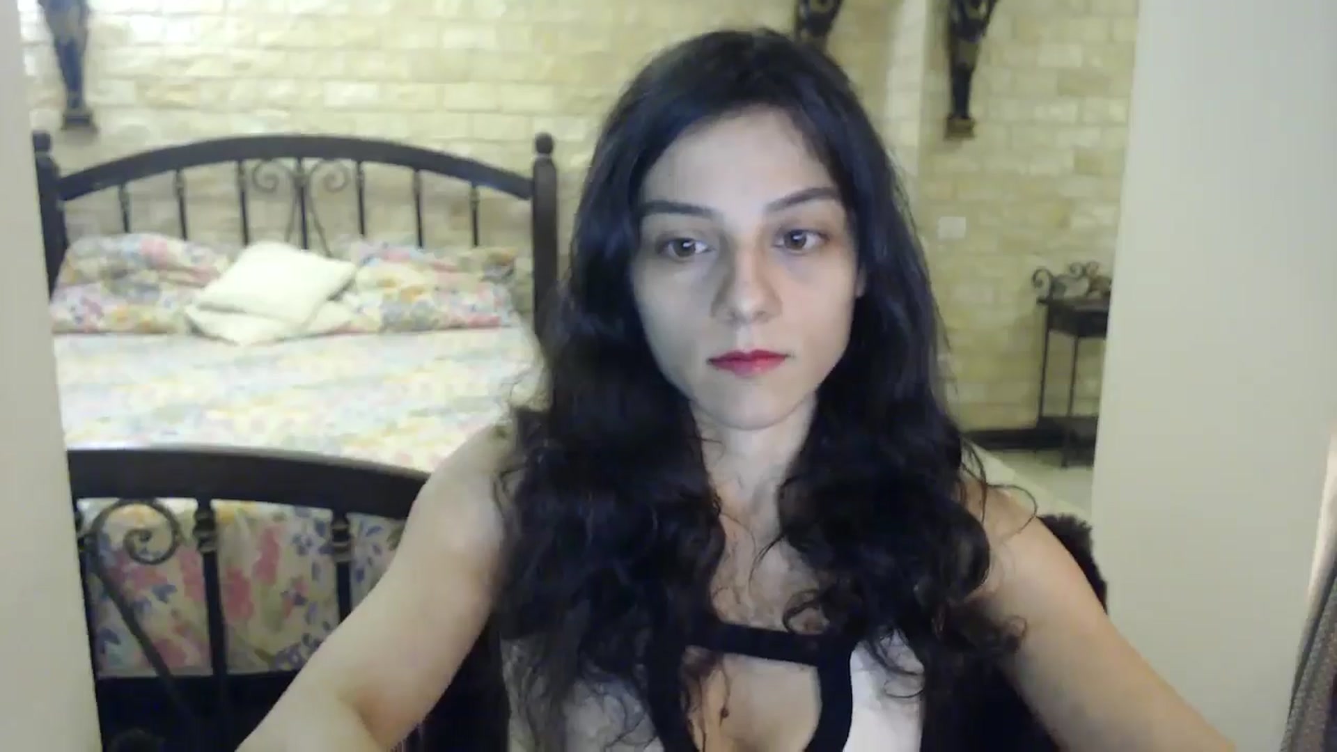 Gallery image thumbnail from ThePerfectNam's myfreecams stream on, 01/06/2025, 02:32 image 2 of 20