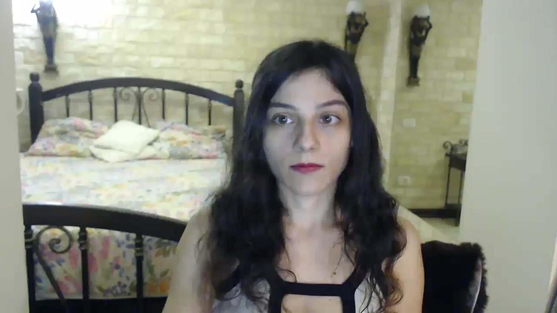 Gallery image thumbnail from ThePerfectNam's myfreecams stream on, 01/06/2025, 04:36 image 7 of 20