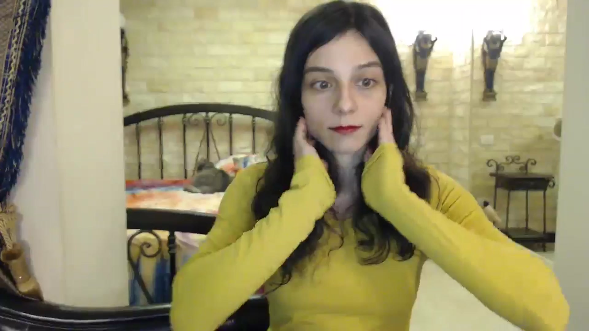 Gallery image thumbnail from ThePerfectNam's myfreecams stream on, 02/09/2025, 02:38 image 10 of 20