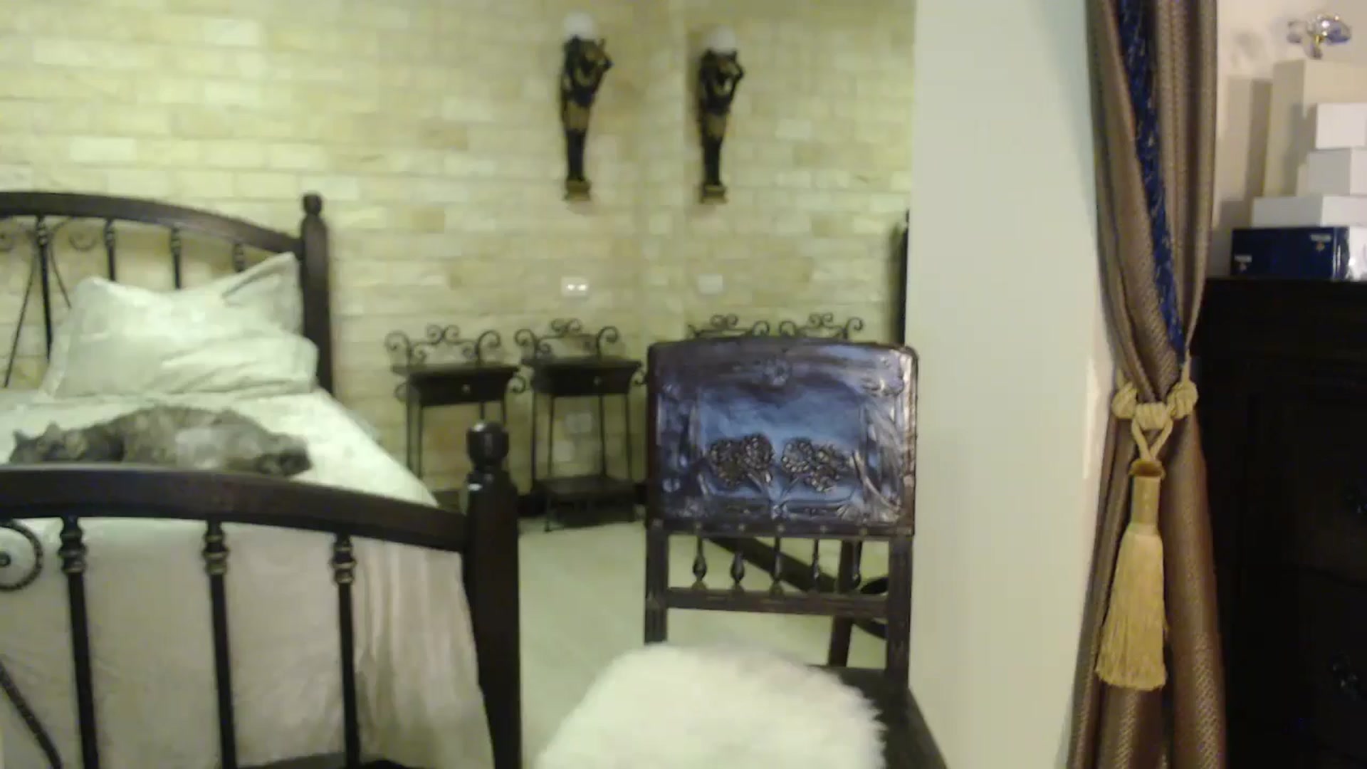 Gallery image thumbnail from ThePerfectNam's myfreecams stream on, 04/17/2025, 02:37 image 9 of 20