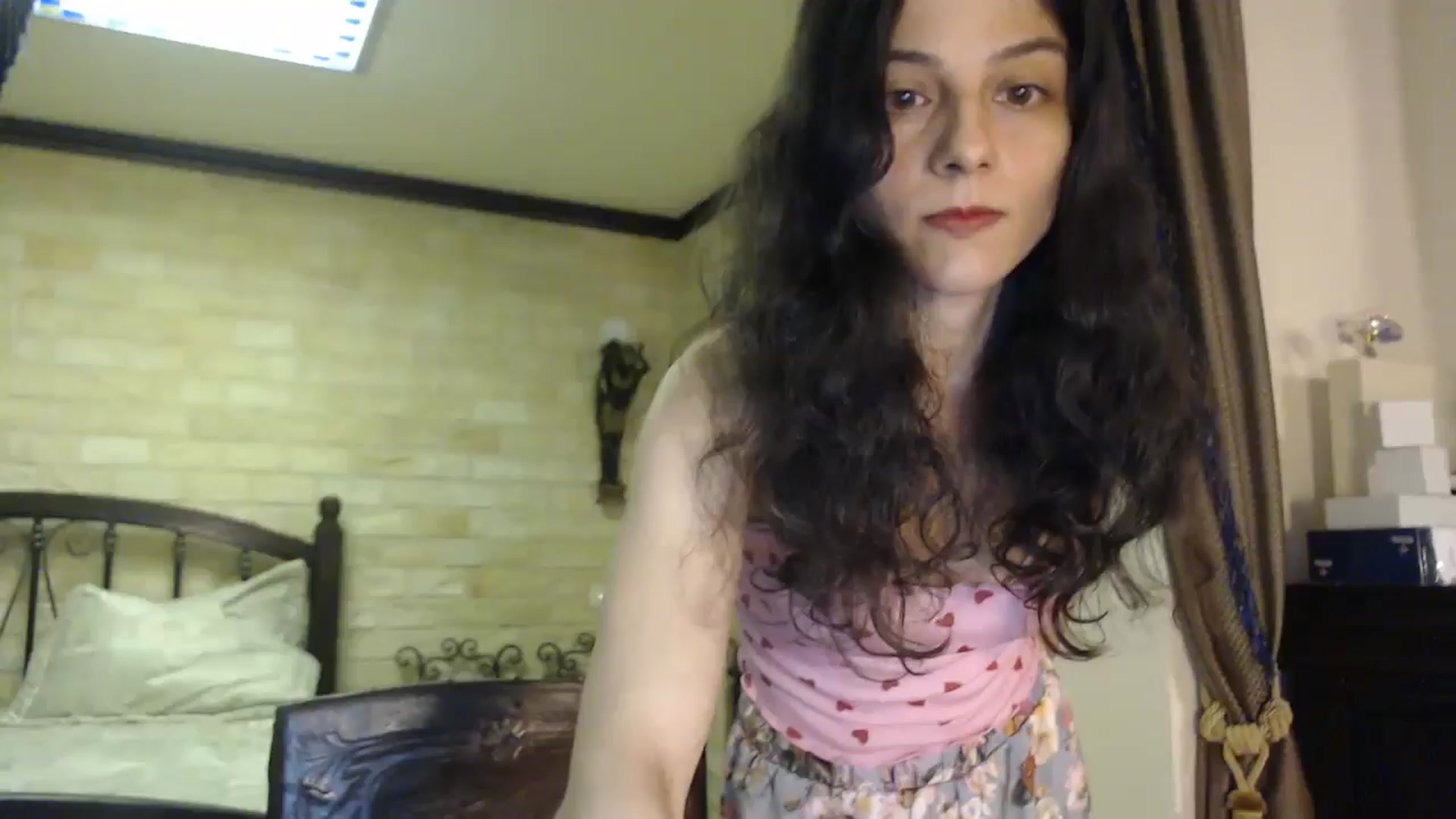 Gallery image thumbnail from ThePerfectNam's myfreecams stream on, 04/17/2025, 02:37 image 1 of 20