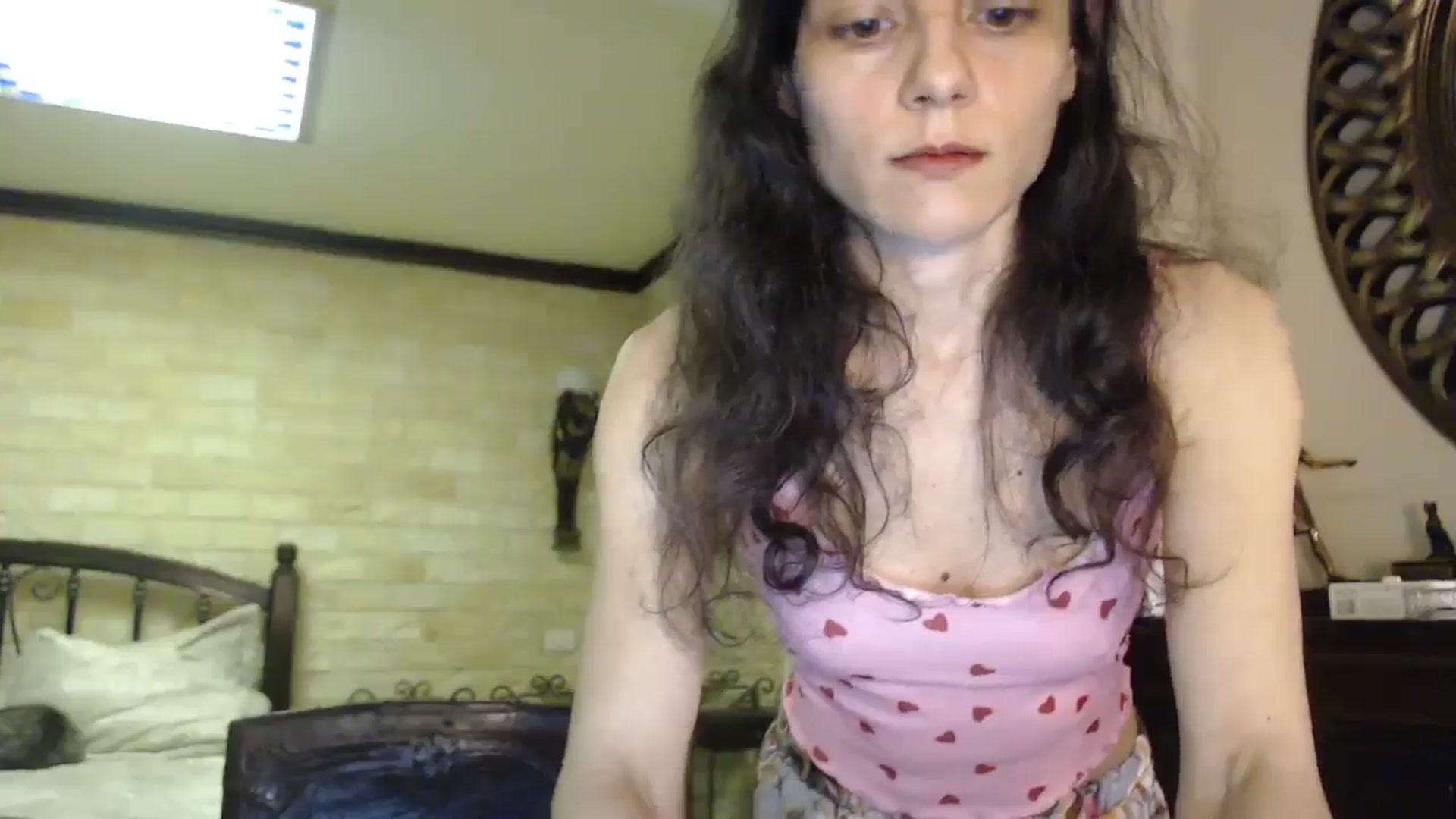 Gallery image thumbnail from ThePerfectNam's myfreecams stream on, 04/17/2025, 02:37 image 19 of 20