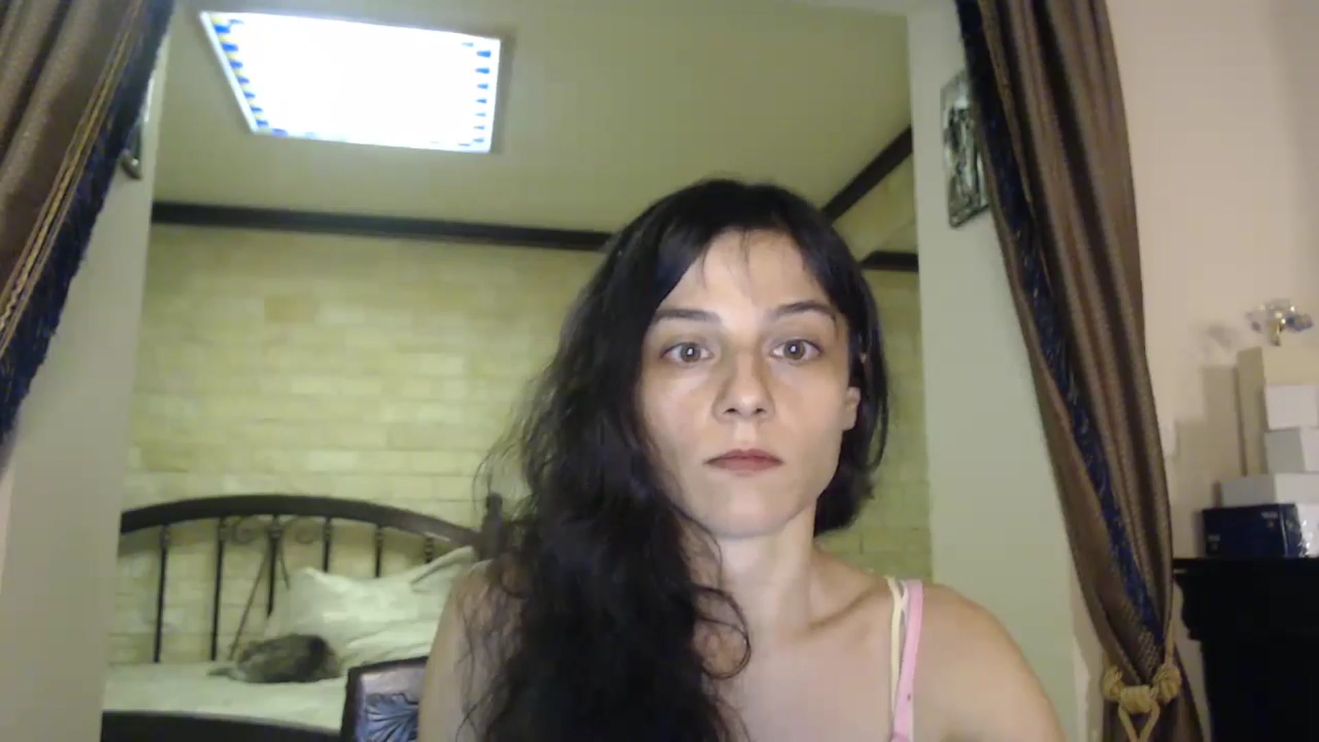 Gallery image thumbnail from ThePerfectNam's myfreecams stream on, 04/17/2025, 03:02 image 5 of 20