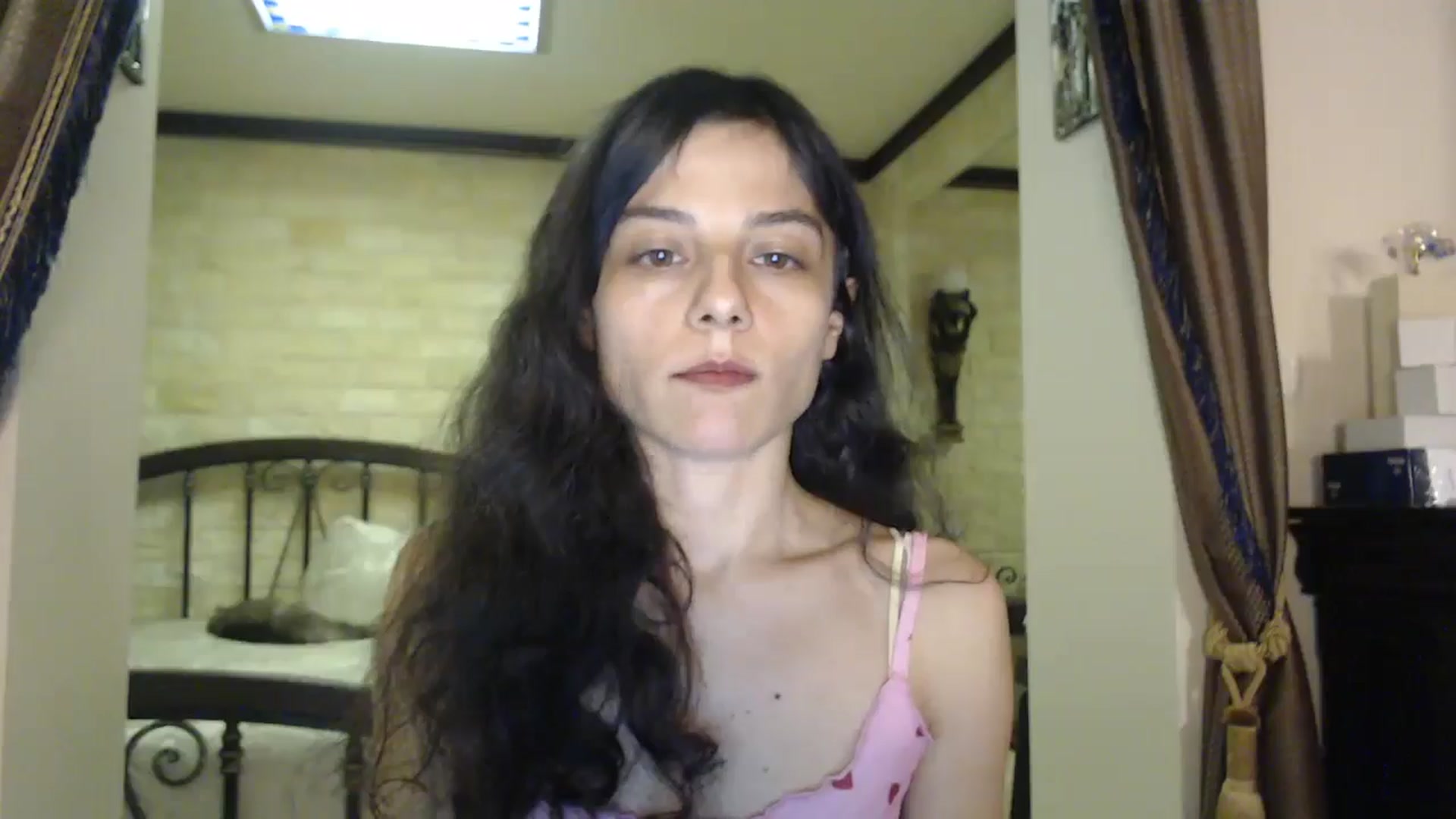 Gallery image thumbnail from ThePerfectNam's myfreecams stream on, 04/17/2025, 03:02 image 18 of 20