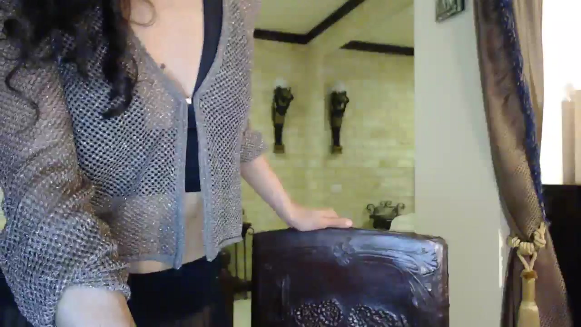 Gallery image thumbnail from ThePerfectNam's myfreecams stream on, 05/08/2025, 22:45 image 4 of 20