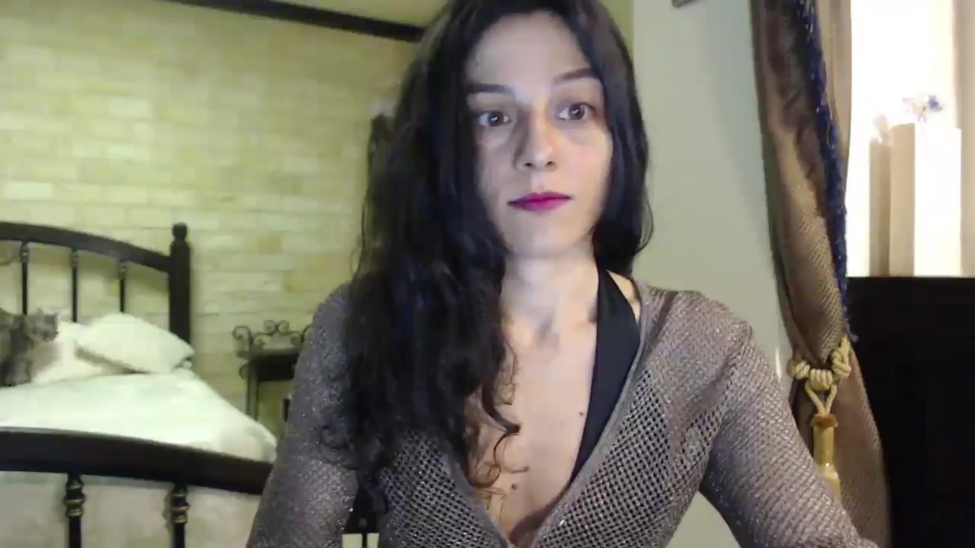 Gallery image thumbnail from ThePerfectNam's myfreecams stream on, 05/08/2025, 23:57 image 17 of 20