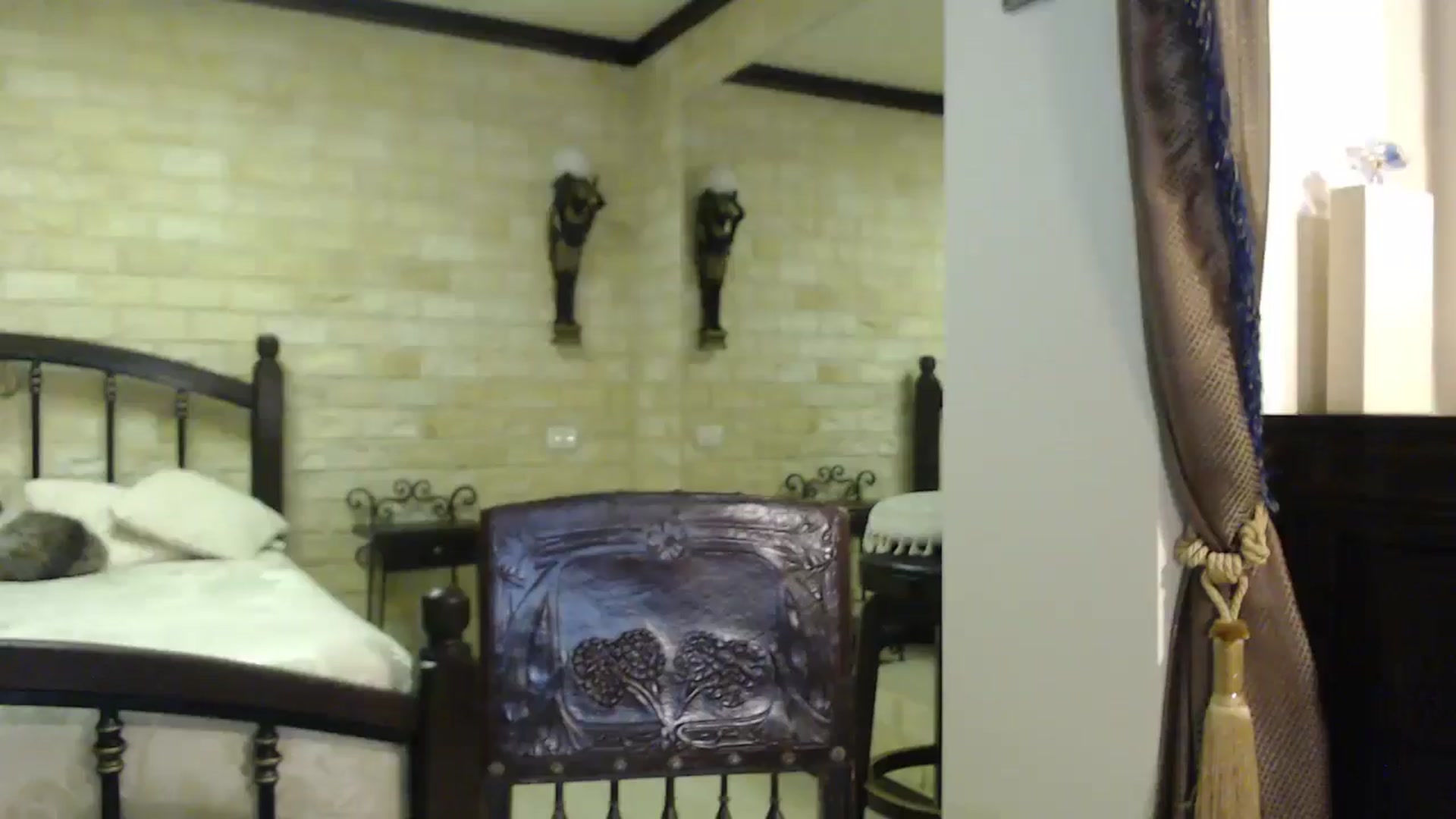 Gallery image thumbnail from ThePerfectNam's myfreecams stream on, 05/08/2025, 23:57 image 9 of 20