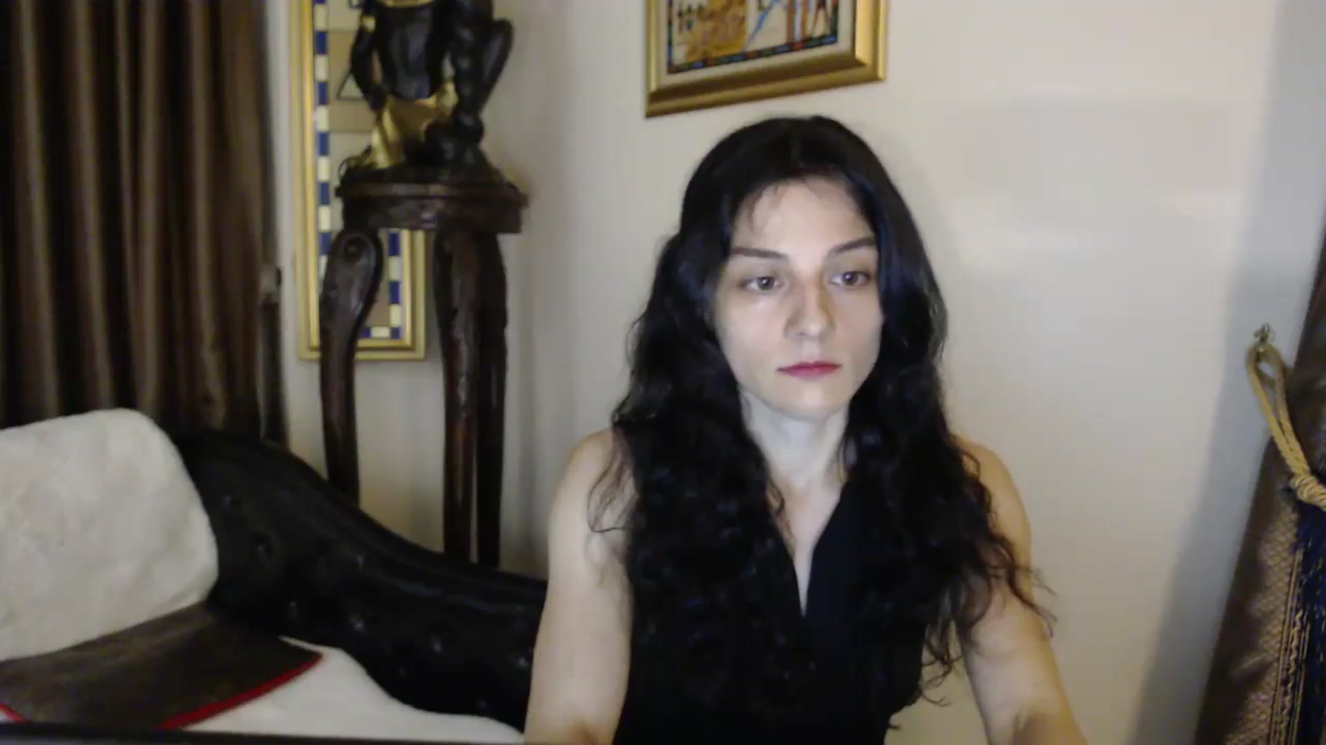 Gallery image thumbnail from ThePerfectNam's myfreecams stream on, 05/16/2025, 23:42 image 19 of 20
