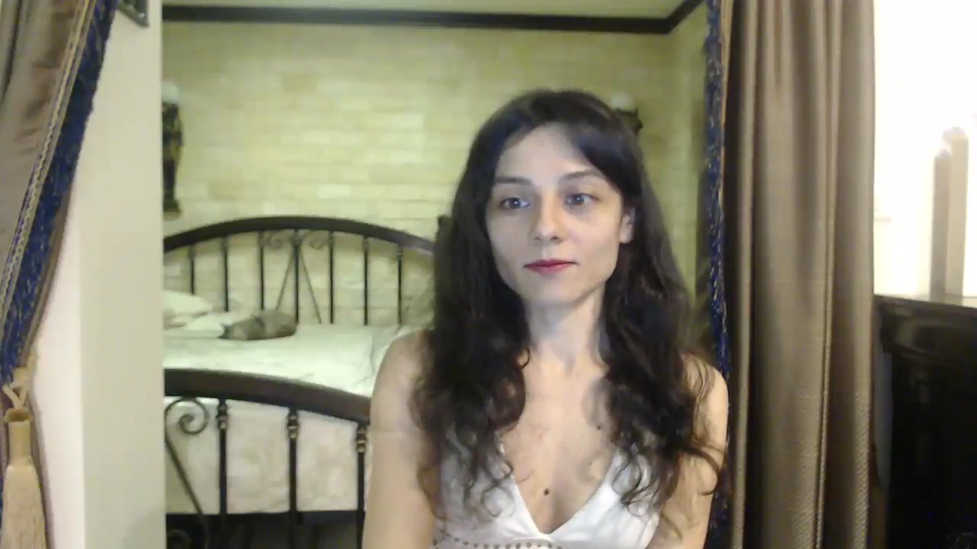 Gallery image thumbnail from ThePerfectNam's myfreecams stream on, 05/18/2025, 24:53 image 6 of 20