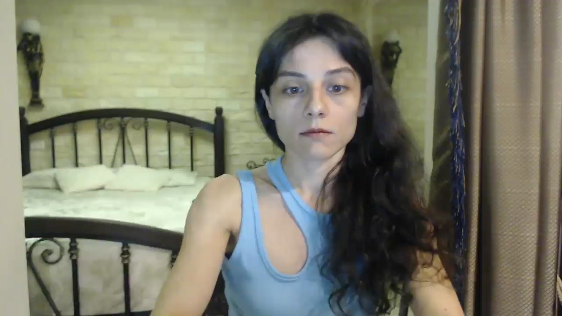 Gallery image thumbnail from ThePerfectNam's myfreecams stream on, 05/19/2025, 03:31 image 12 of 20