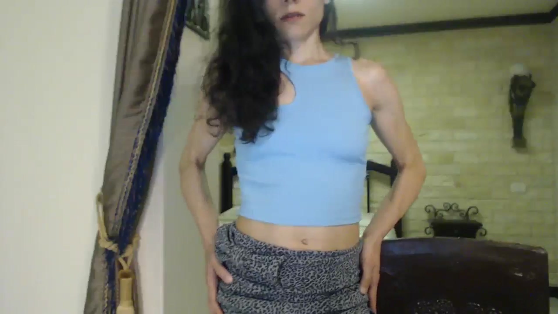 Gallery image thumbnail from ThePerfectNam's myfreecams stream on, 05/19/2025, 03:31 image 19 of 20