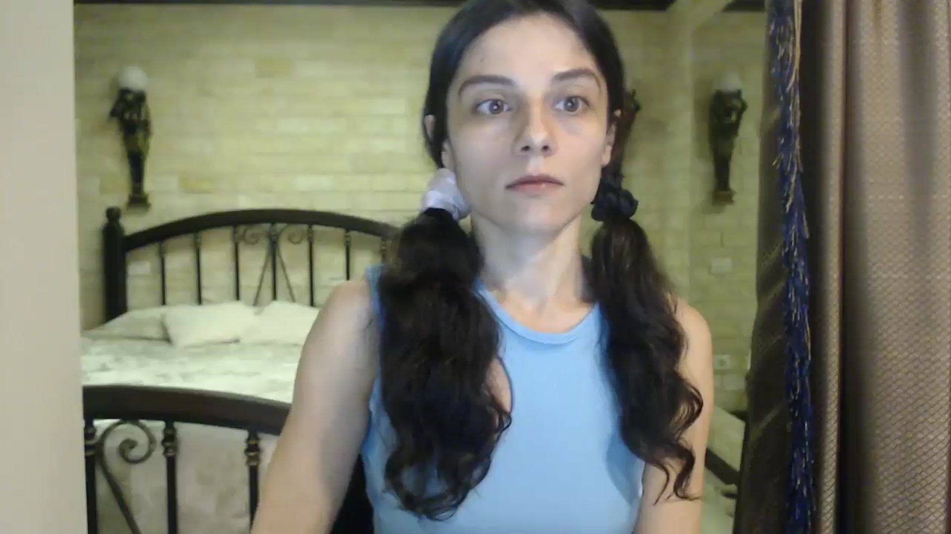 Gallery image thumbnail from ThePerfectNam's myfreecams stream on, 05/19/2025, 04:47 image 12 of 20